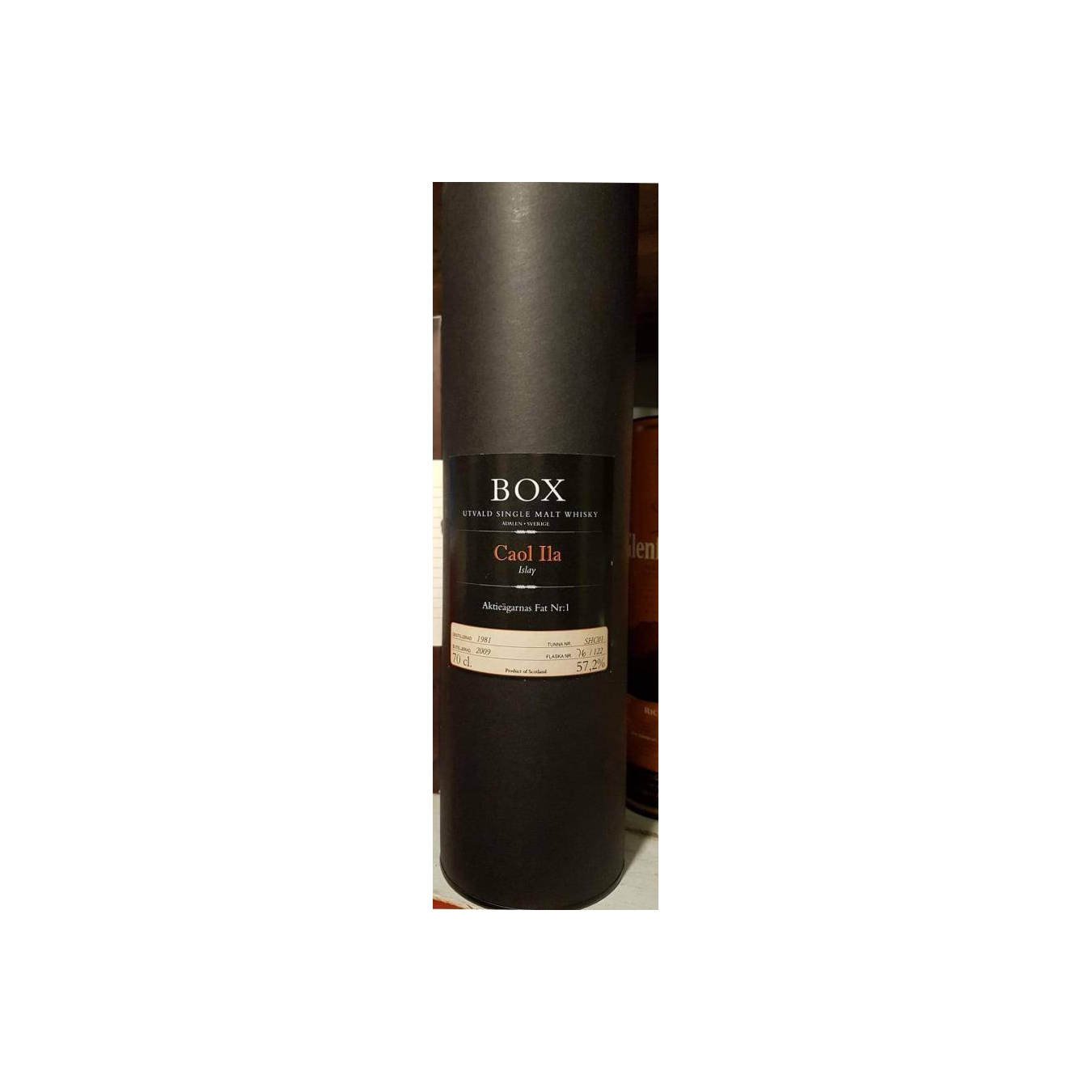 Caol Ila 1981 28 Years Single Malt Whisky 2