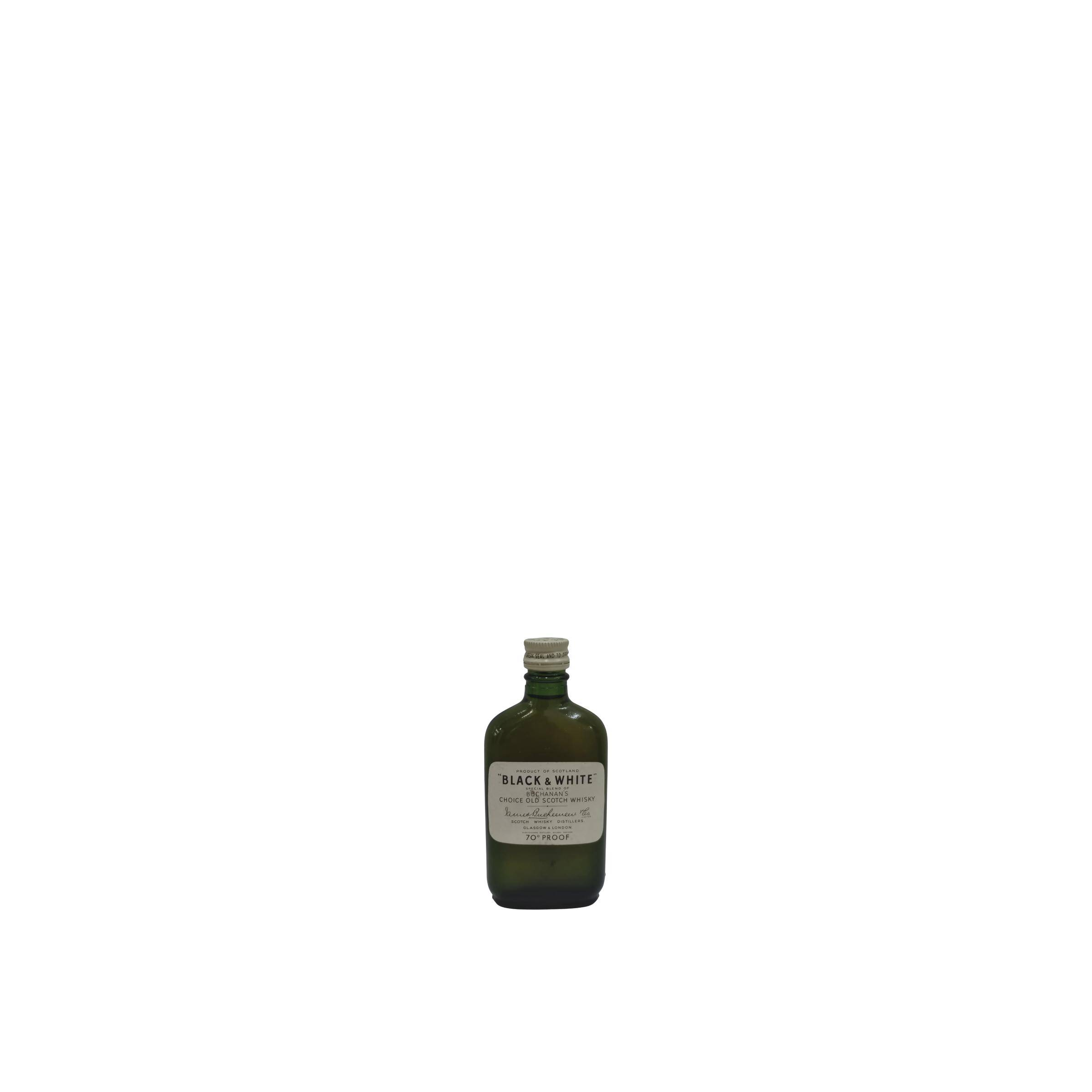 Black &amp; White Special Blend of Buchanan&amp;#x27;s Choice Old Scotch Whisky