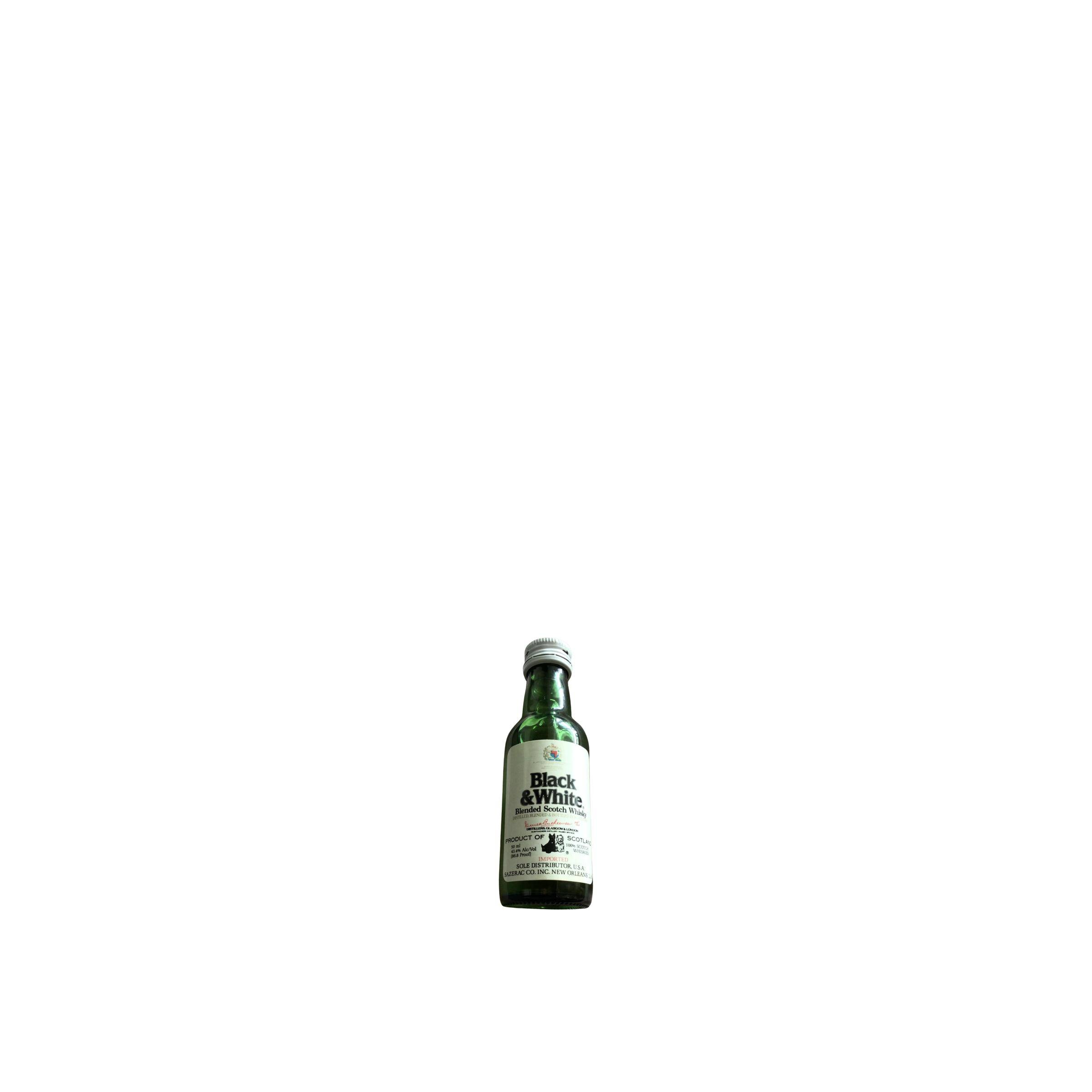 Black & White Blended Scotch Whisky