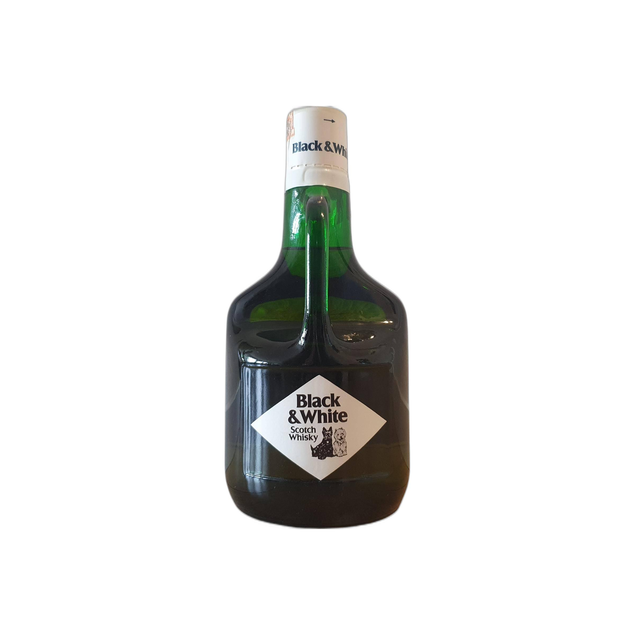 Black &amp; White Special Blend of Buchanan&amp;#x27;s Choice Old Scotch Whisky 2