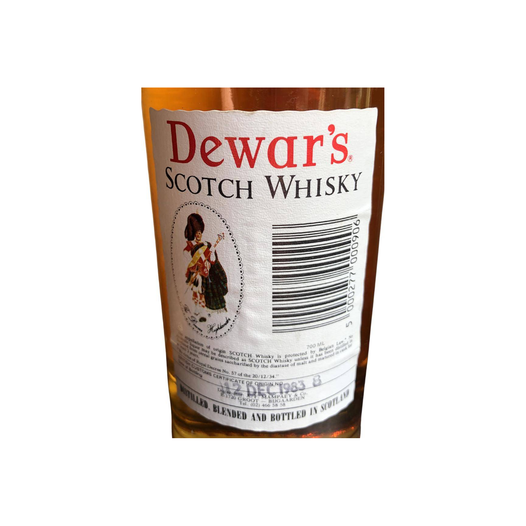 Dewar's Blended Whisky 3
