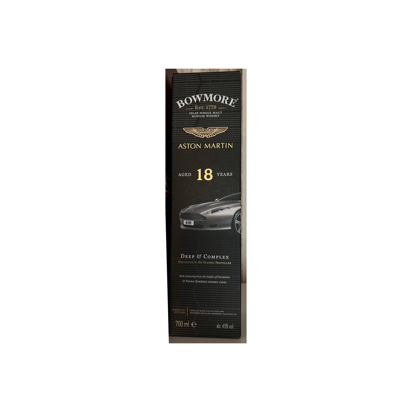 The Scotch Malt Whisky Society 18 Years Single Malt Whisky 3
