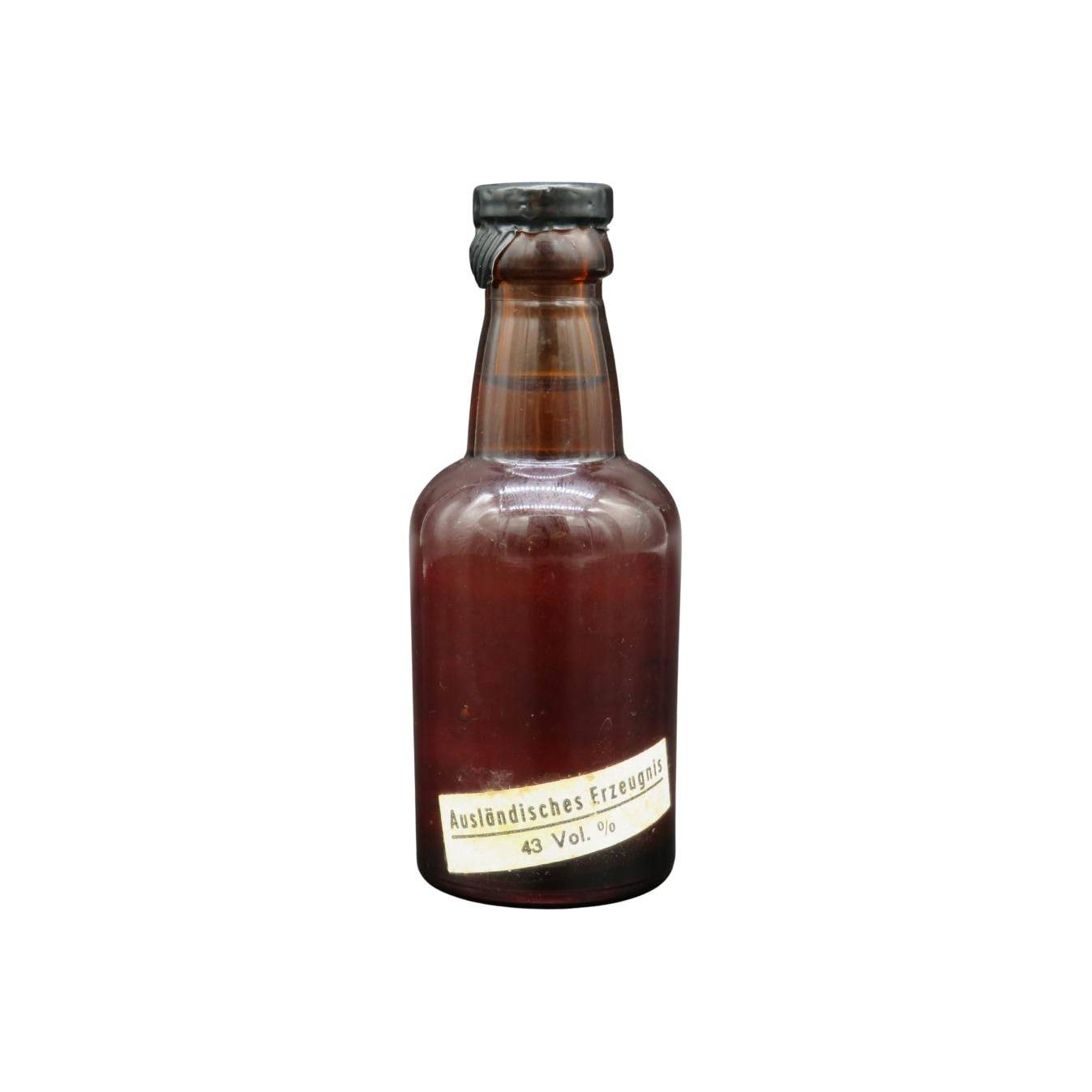 Queen Anne Rare Scotch Whisky 2