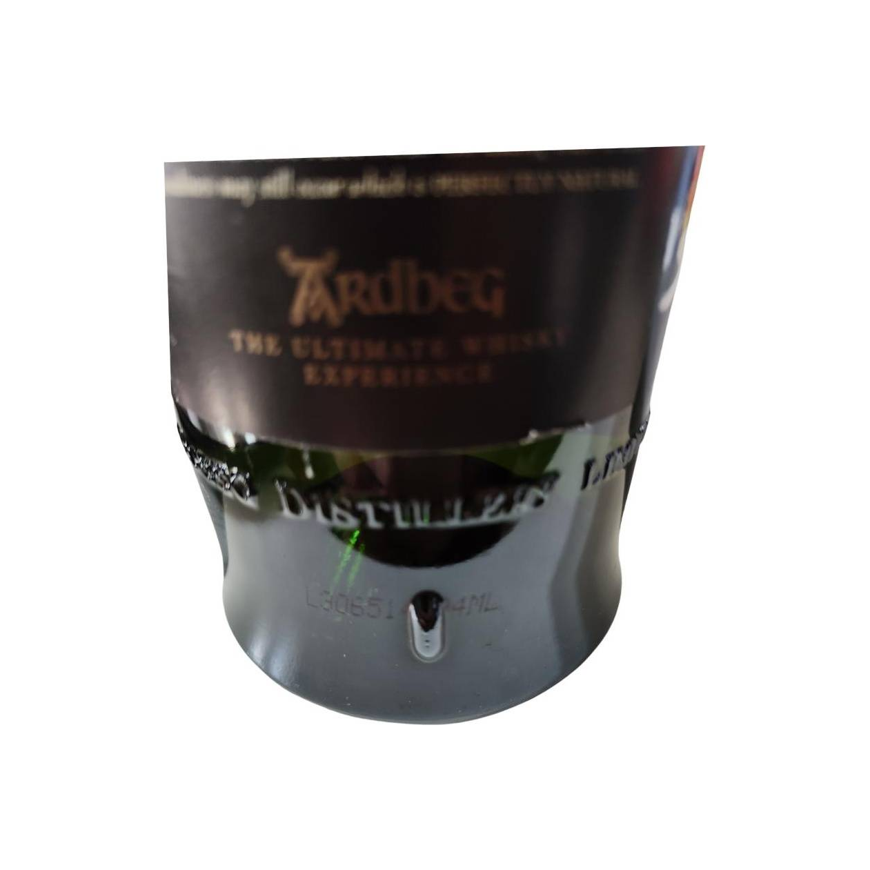 Ardbeg 10 Years Single Malt Whisky 3