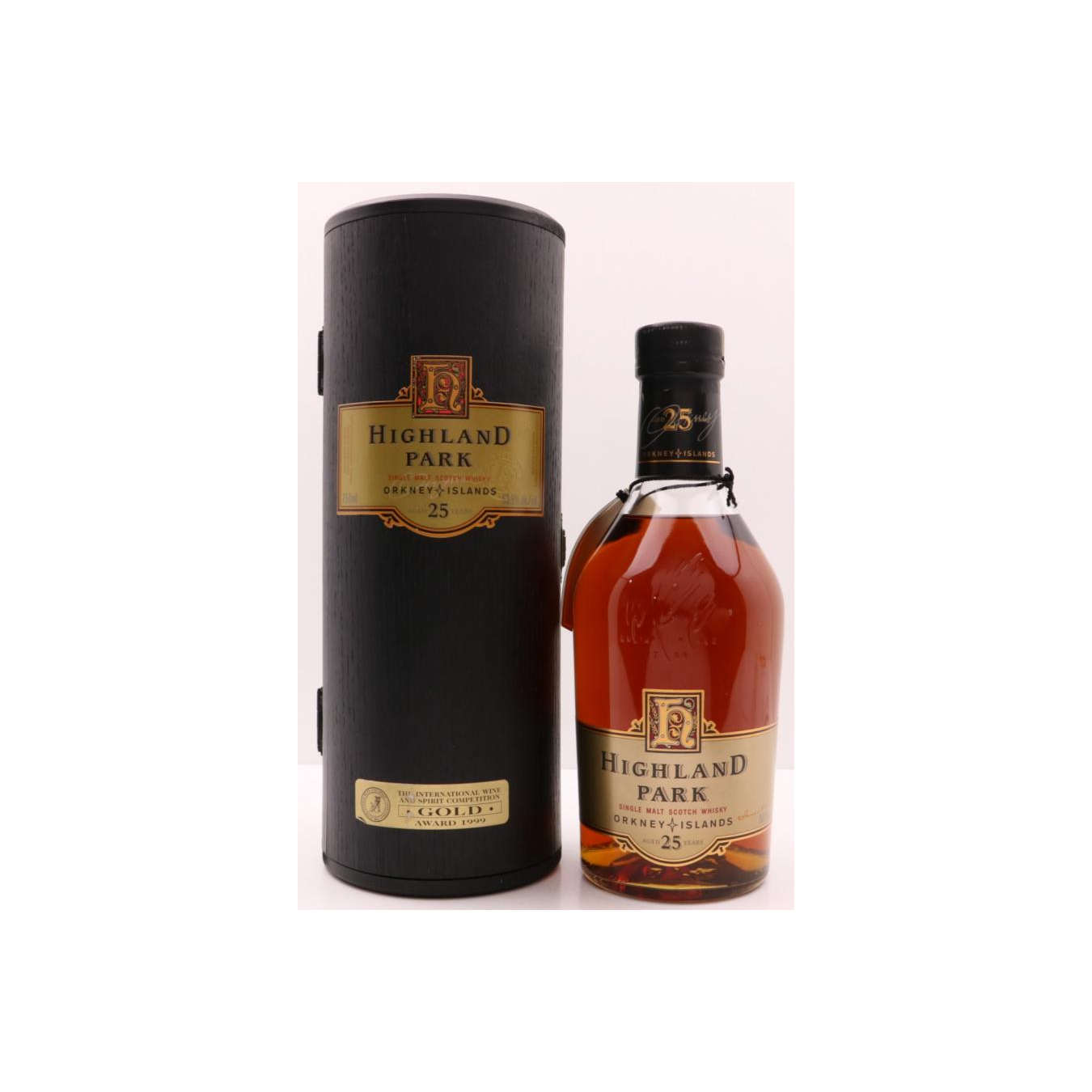 Highland Park 25 Years Single Malt Whisky 3