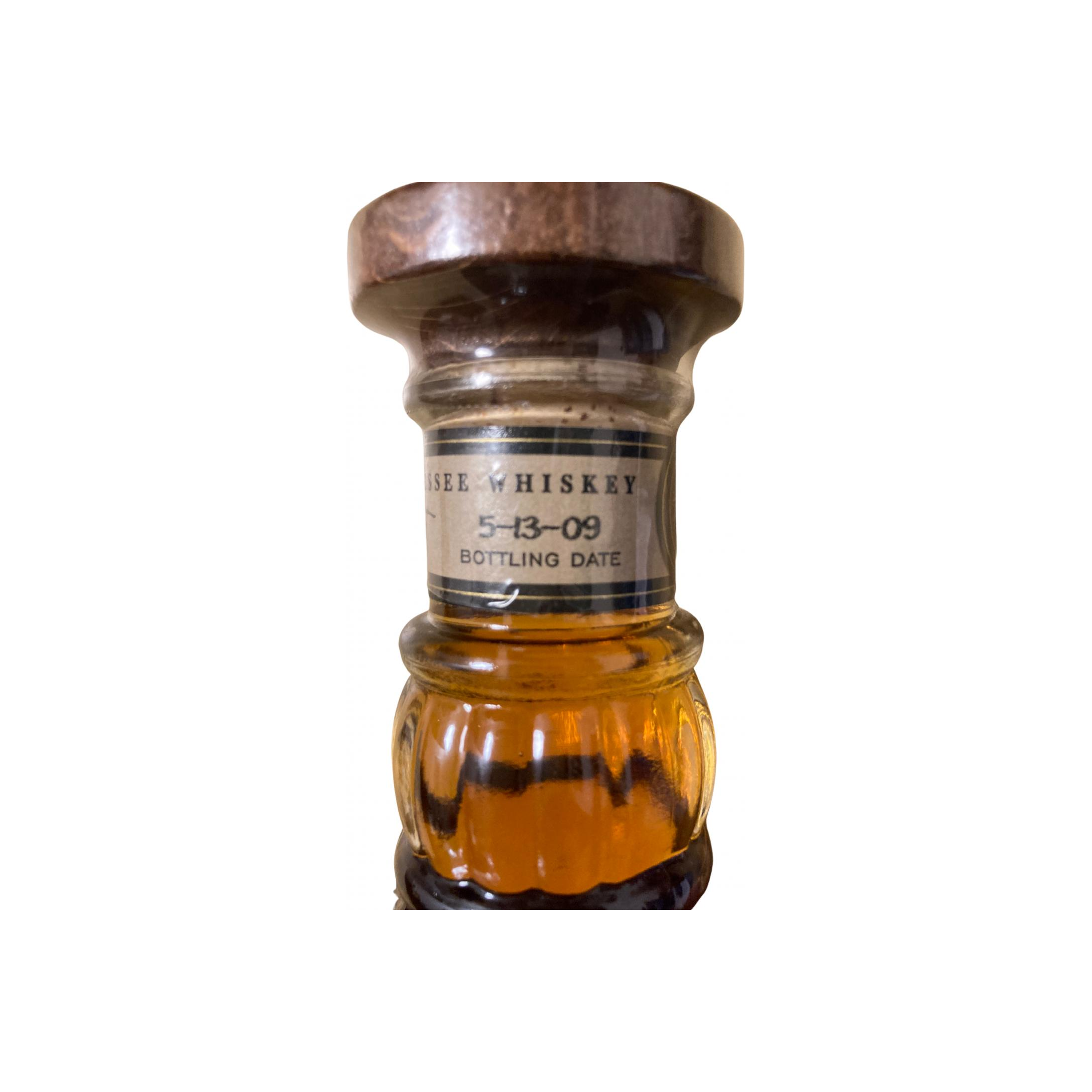 Jack Daniel's Tennessee Whisky  2