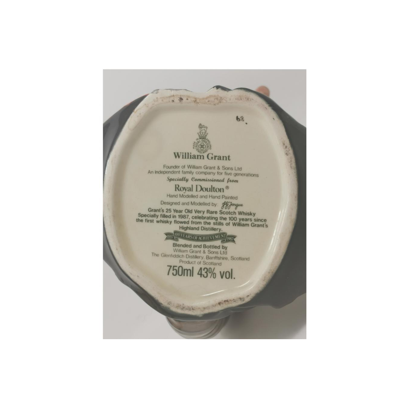 Grant's 25 Years Blended Whisky 3