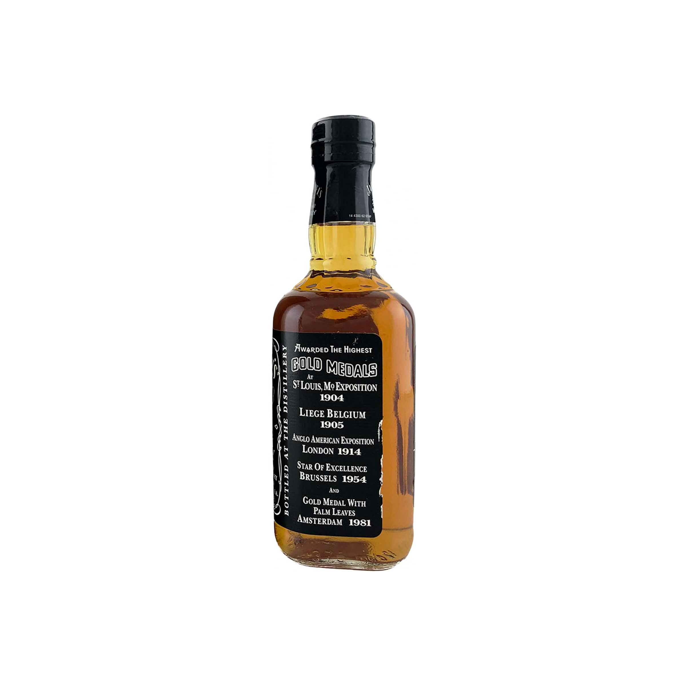 Jack Daniel's Tennessee Whisky  3