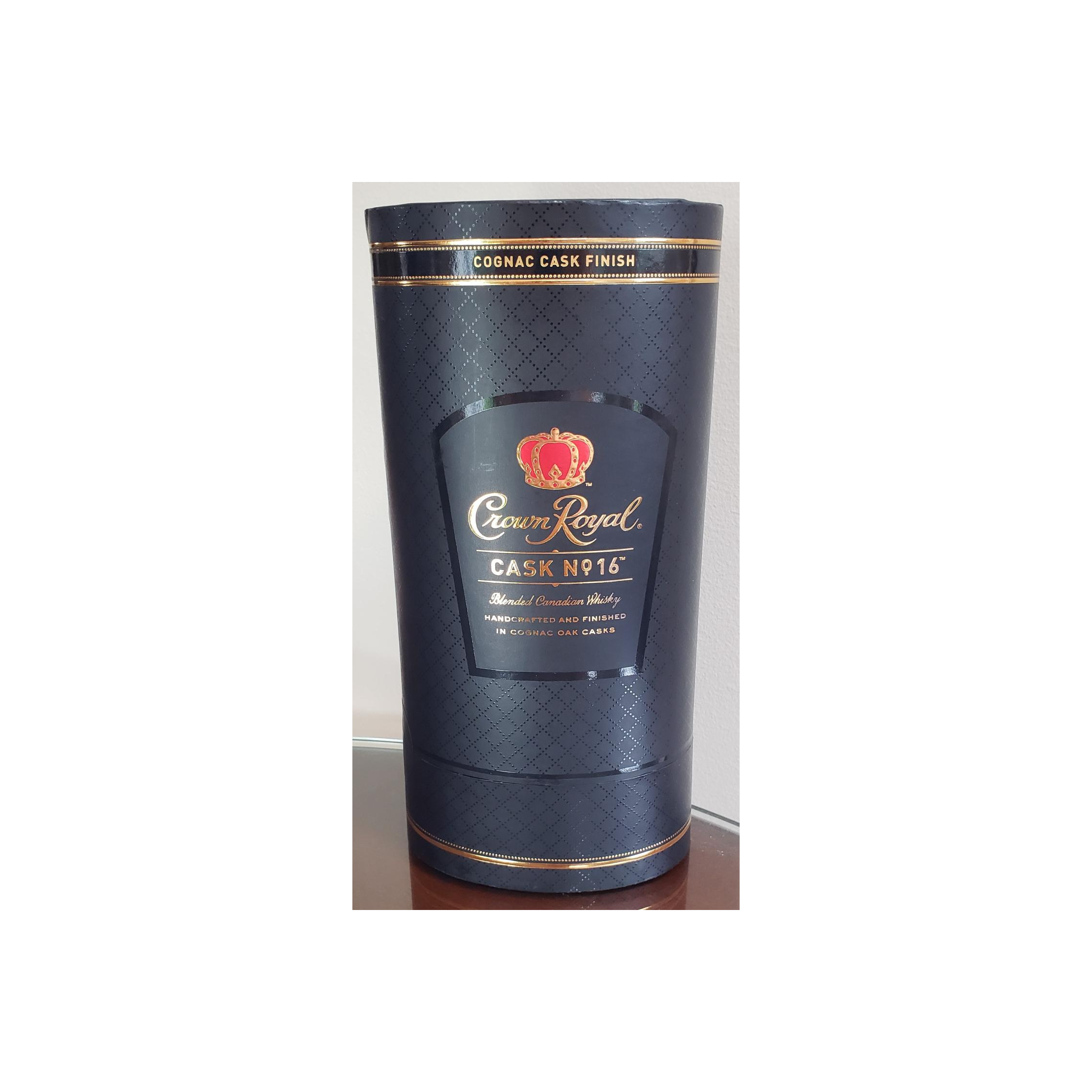 Crown Royal Blended Whisky 2