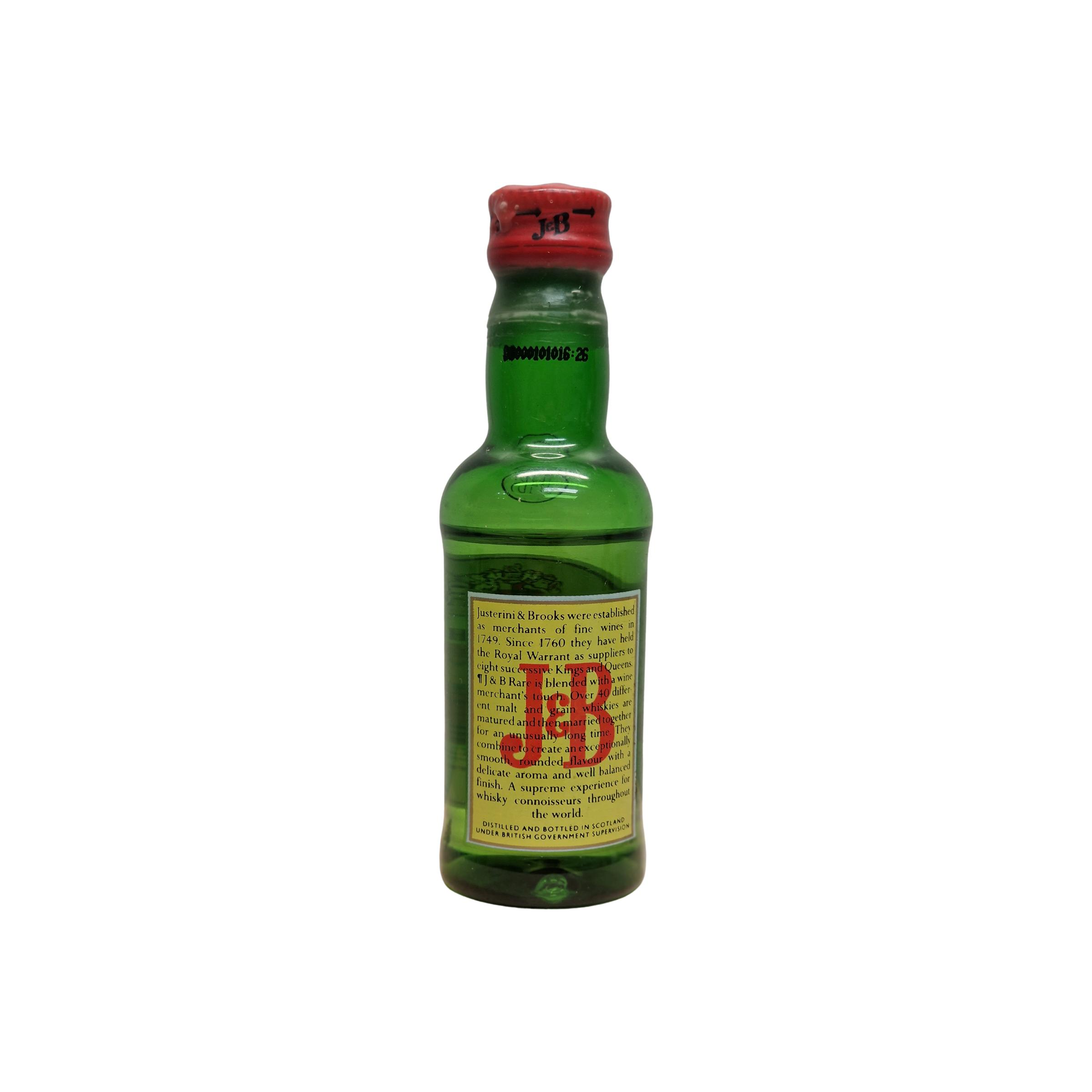 J&B Rare Old Scotch Whisky 2