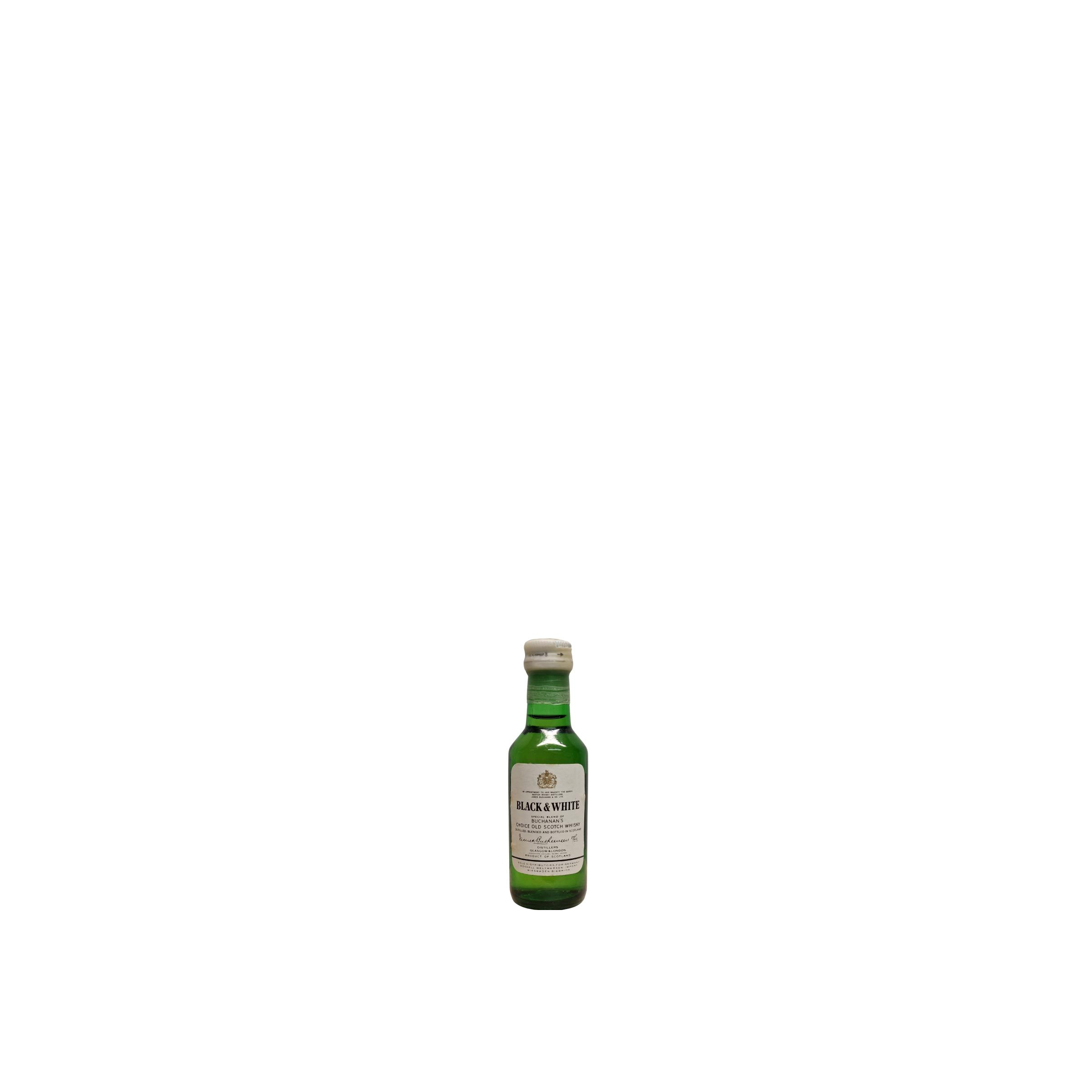 Black & White A Special Blend of Buchanan's Choice Old Scotch Whisky