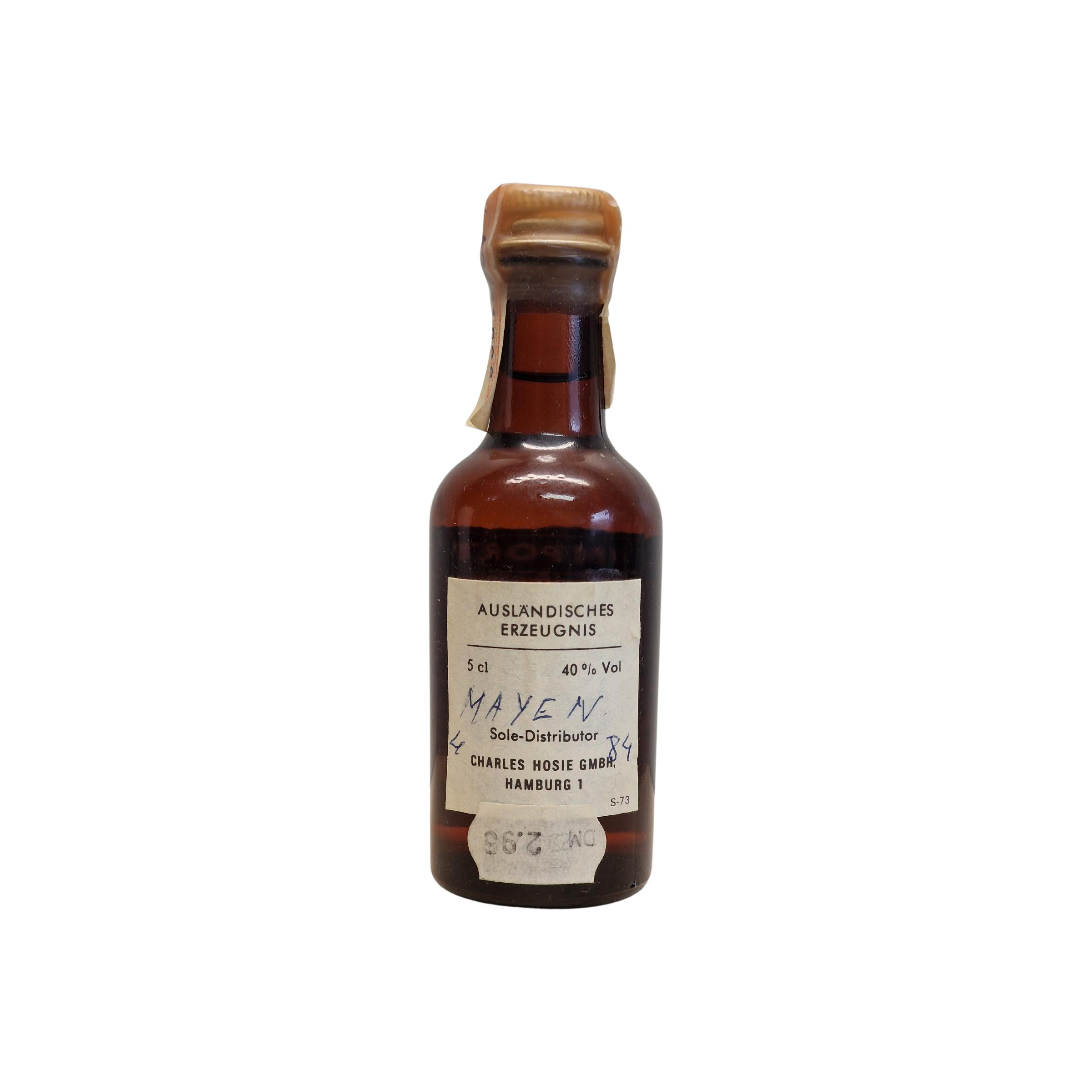 Canadian Club 6 Years Canadian Whisky 2