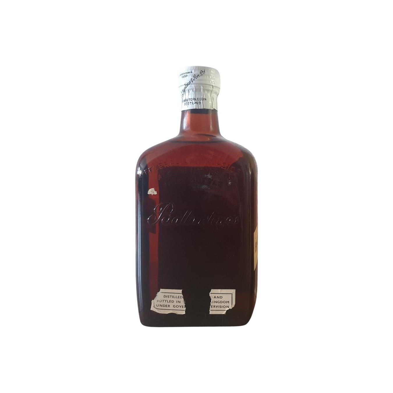 Ballantine's Finest Scotch Whisky 2