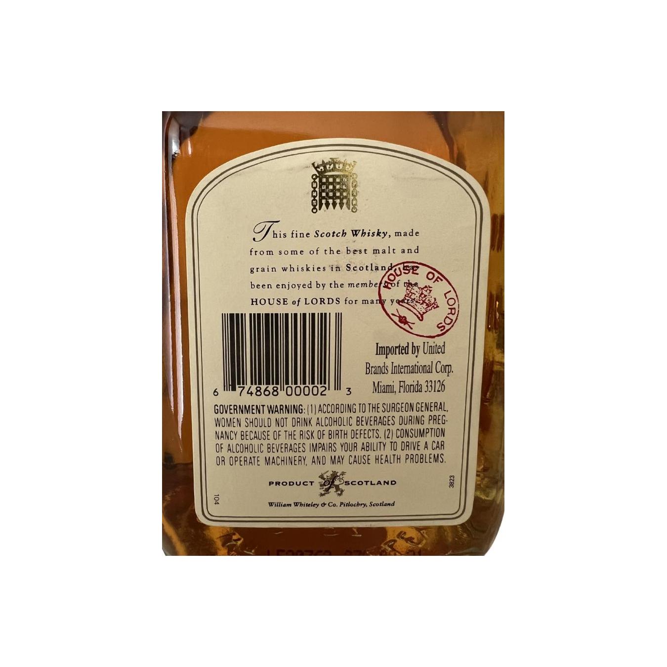 House of Lords Deluxe Blended Scotch Whisky 2