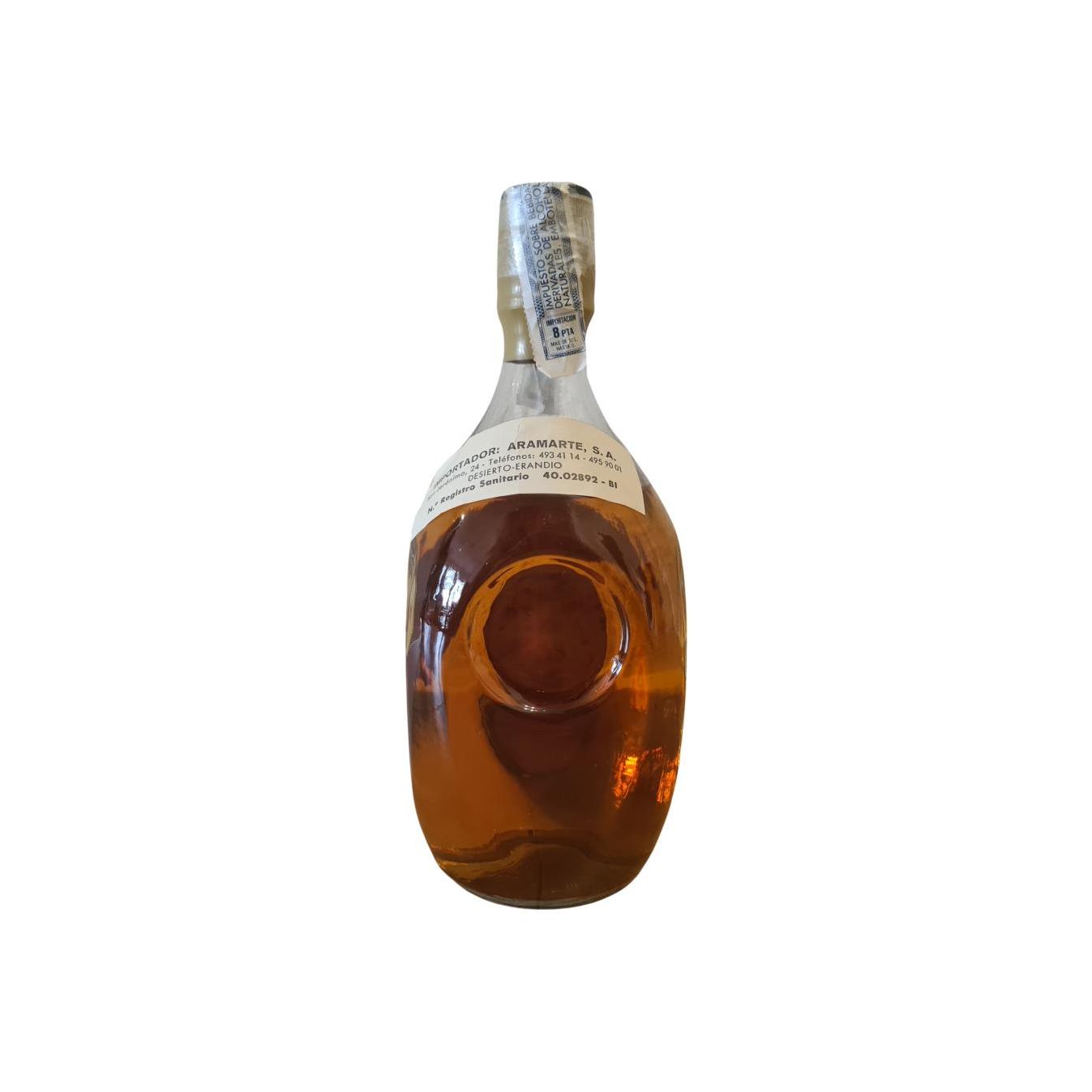 Rodger's Special Fine Old Scotch Whisky 2