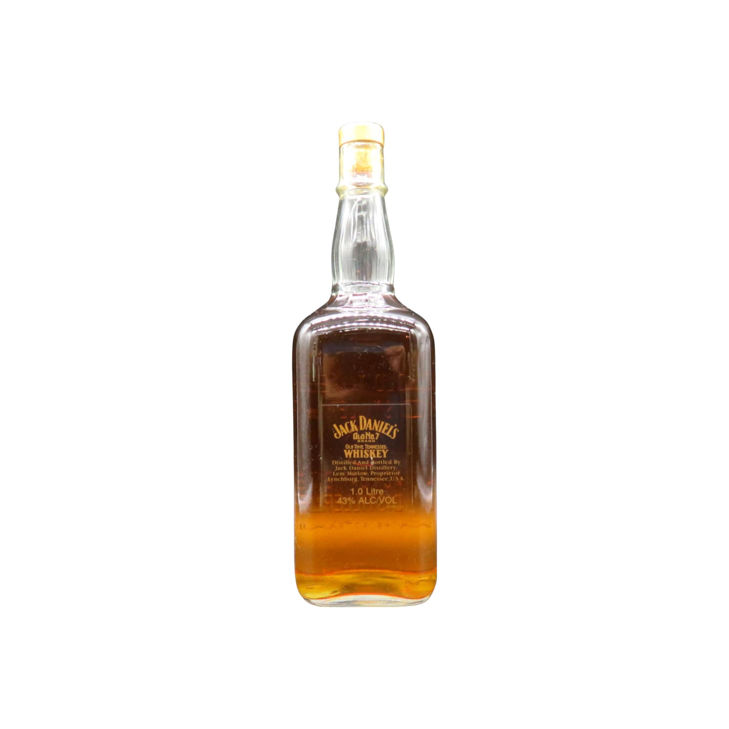 Jack Daniel's Bourbon Whisky 2