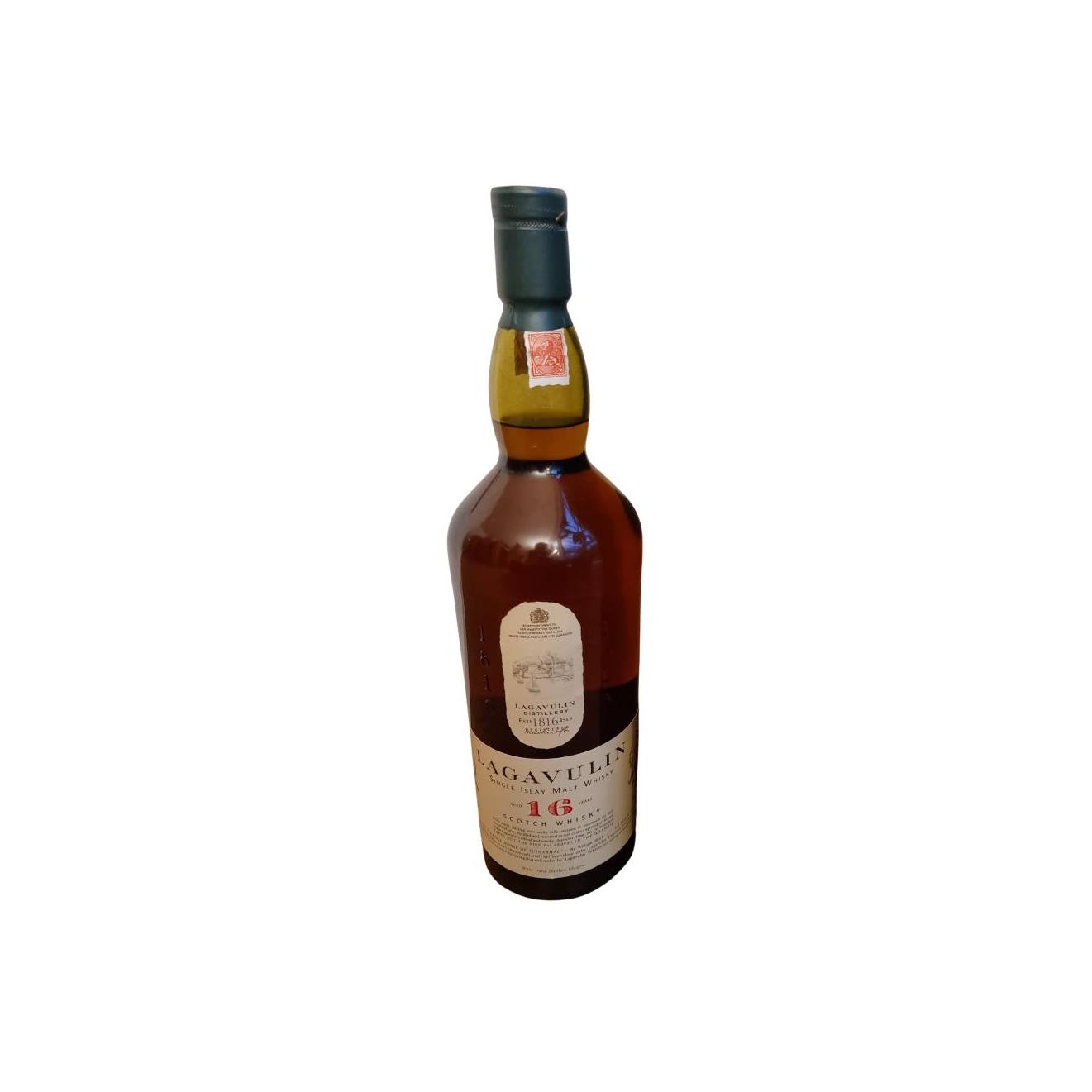 Lagavulin 16 Years Single Malt Whisky