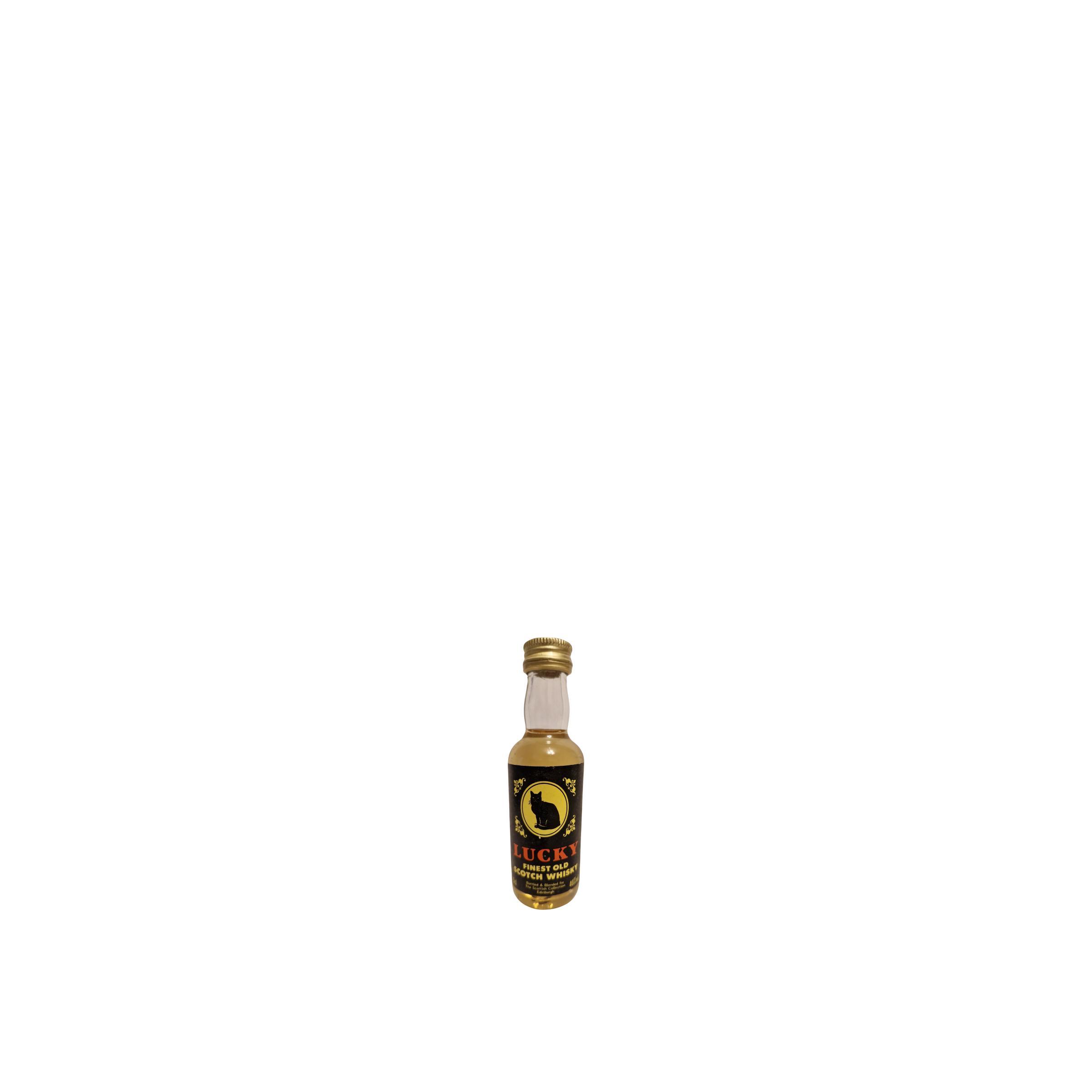Lucky Finest Old  Scotch Whisky