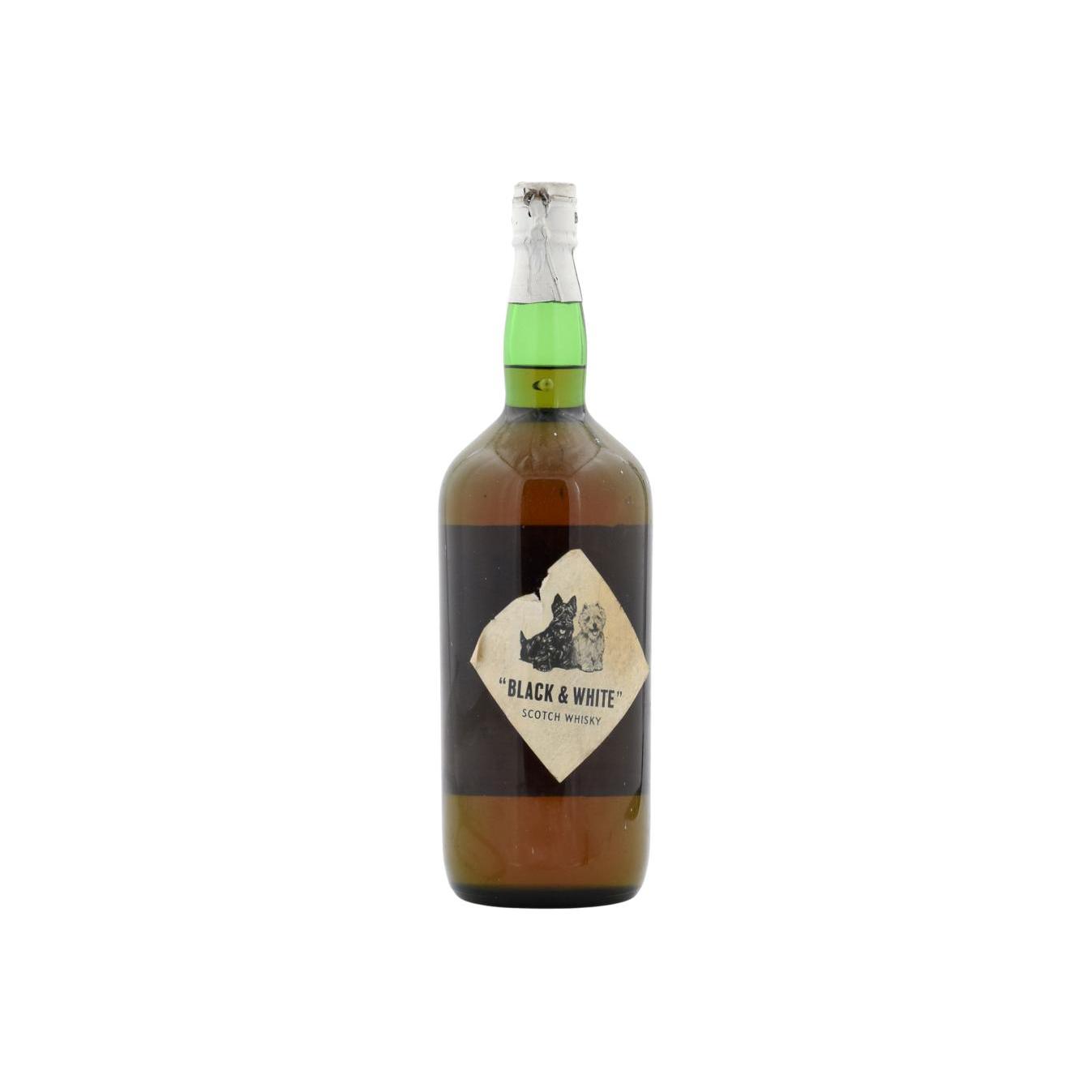 Black & White Special Blend of Buchanan's Choice Old Scotch Whisky 2