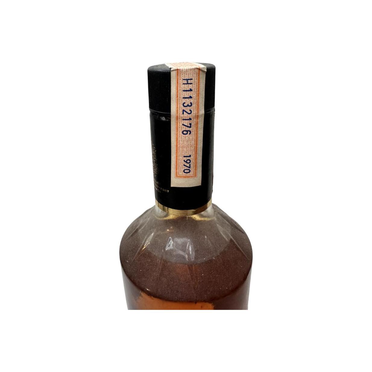 Black Velvet 1970 Canadian Whisky 2