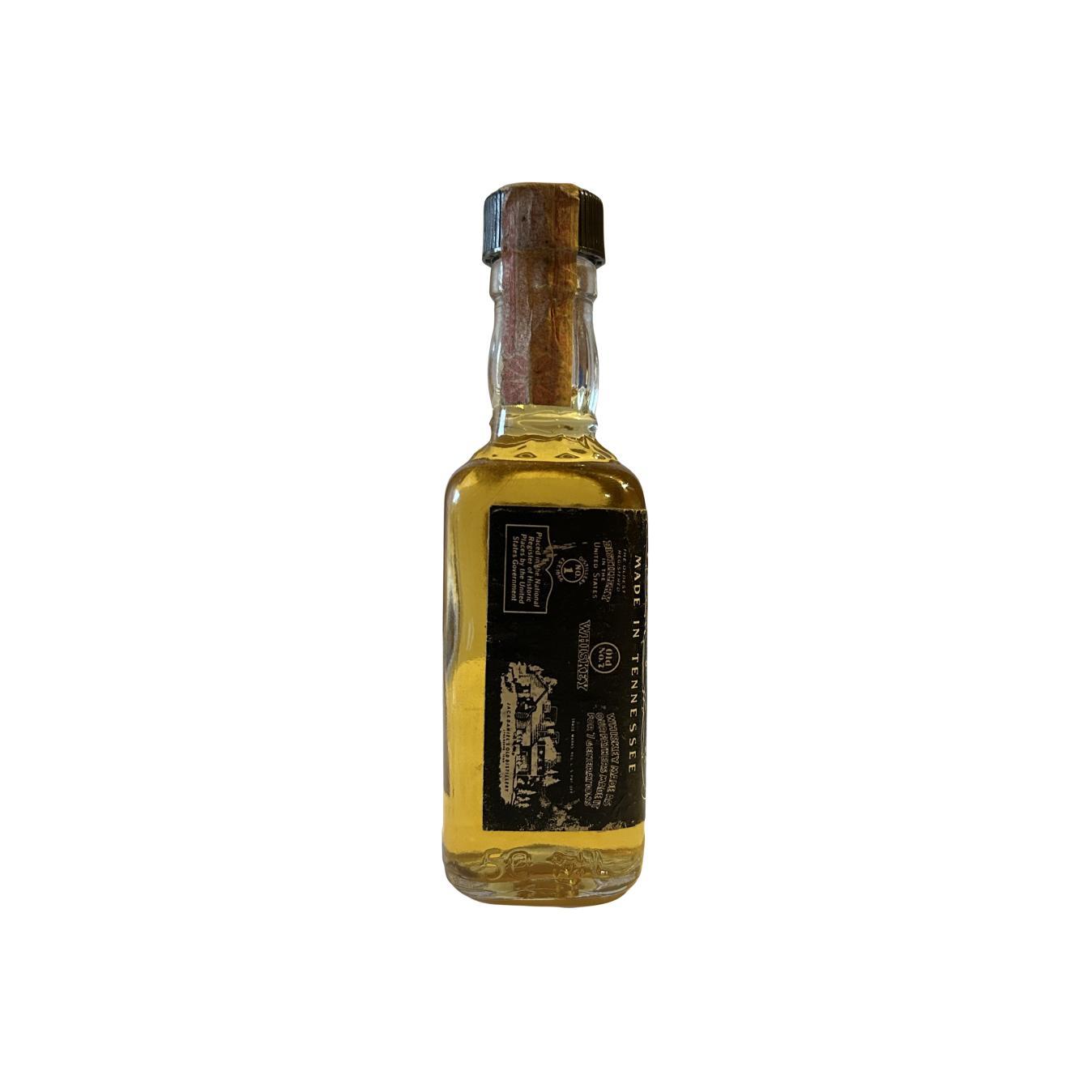 Jack Daniel's Miniature Bourbon Whisky 2
