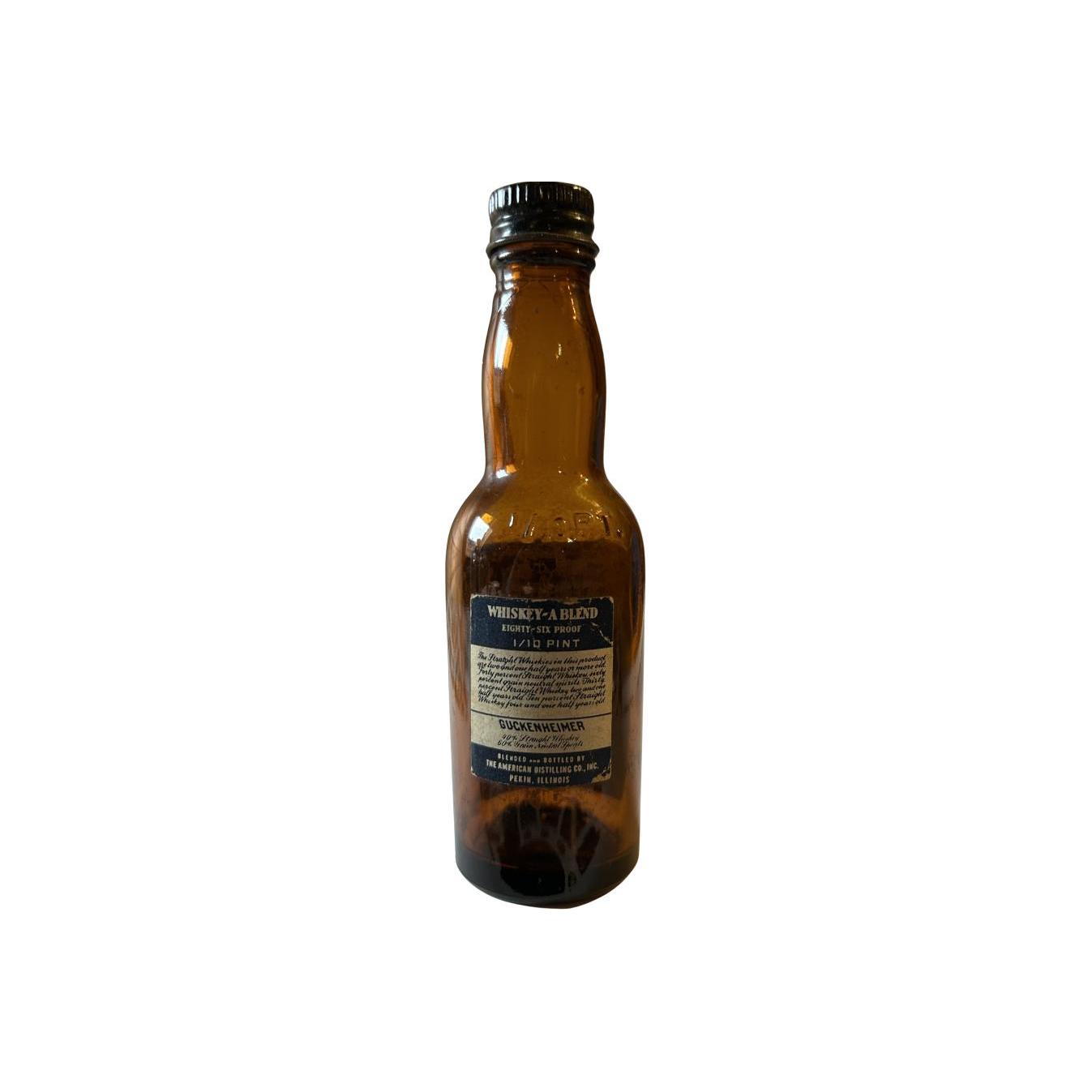 Guckenheimer Whiskey - A Blend 2