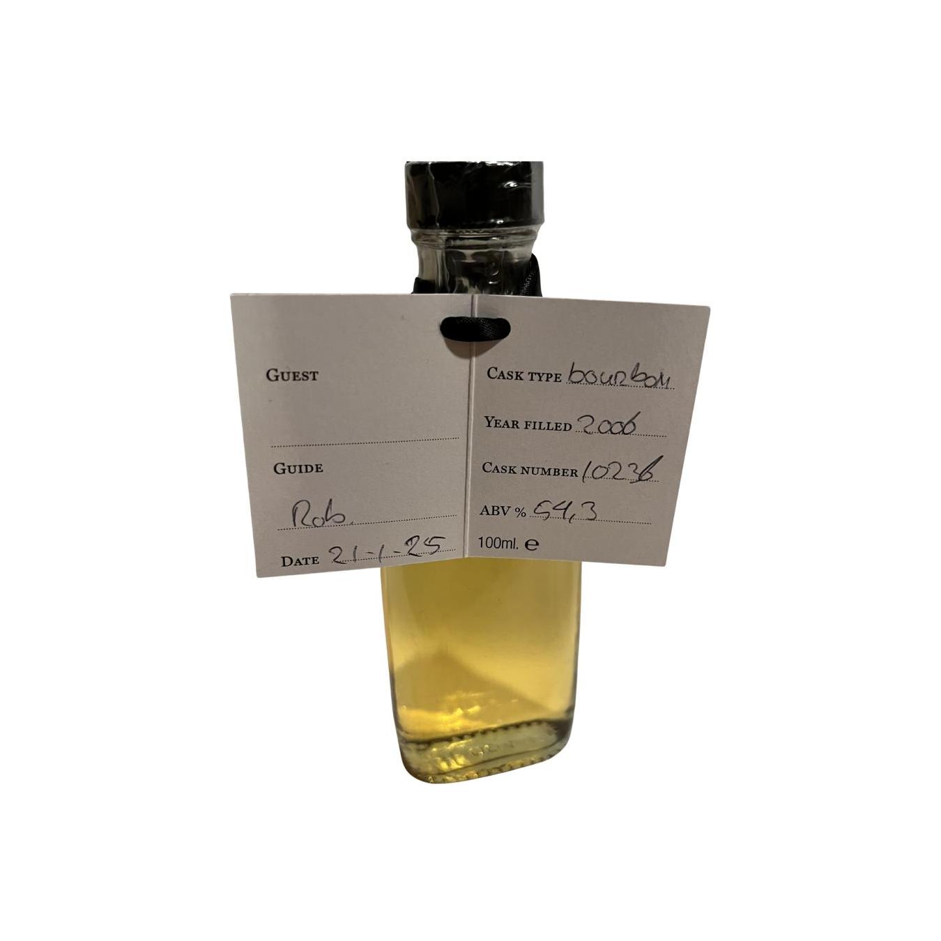 Bowmore 2006 Single Malt Whisky 2