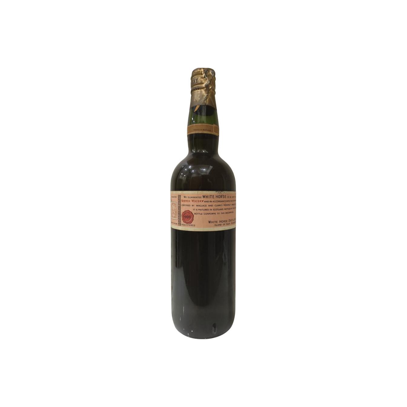 White Horse The Old Blend Scotch of The White Horse Cellars 2