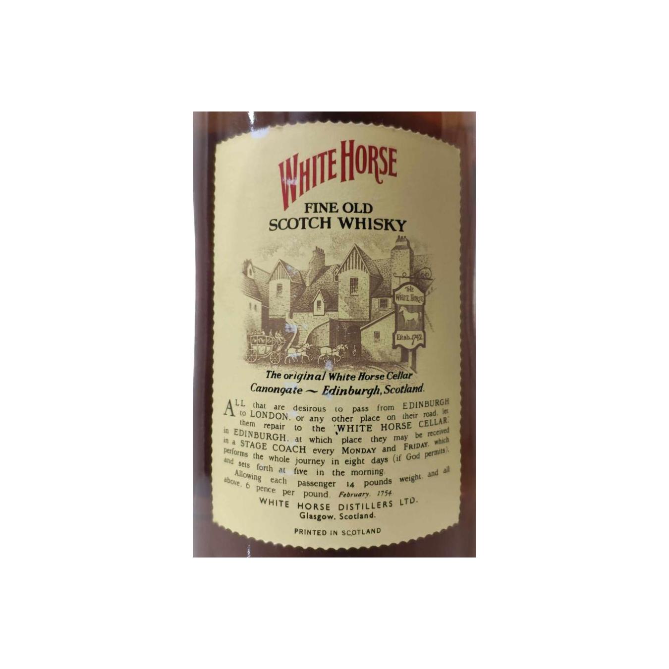 White Horse Fine Old Scotch Whisky 3