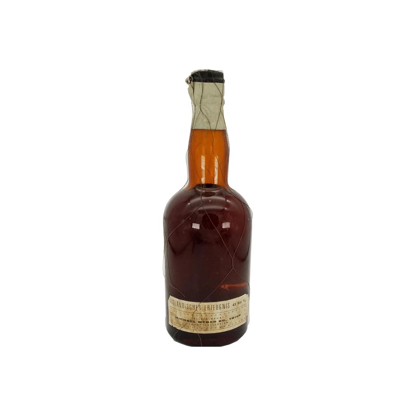 Strathglen Fine Scotch Whisky 2