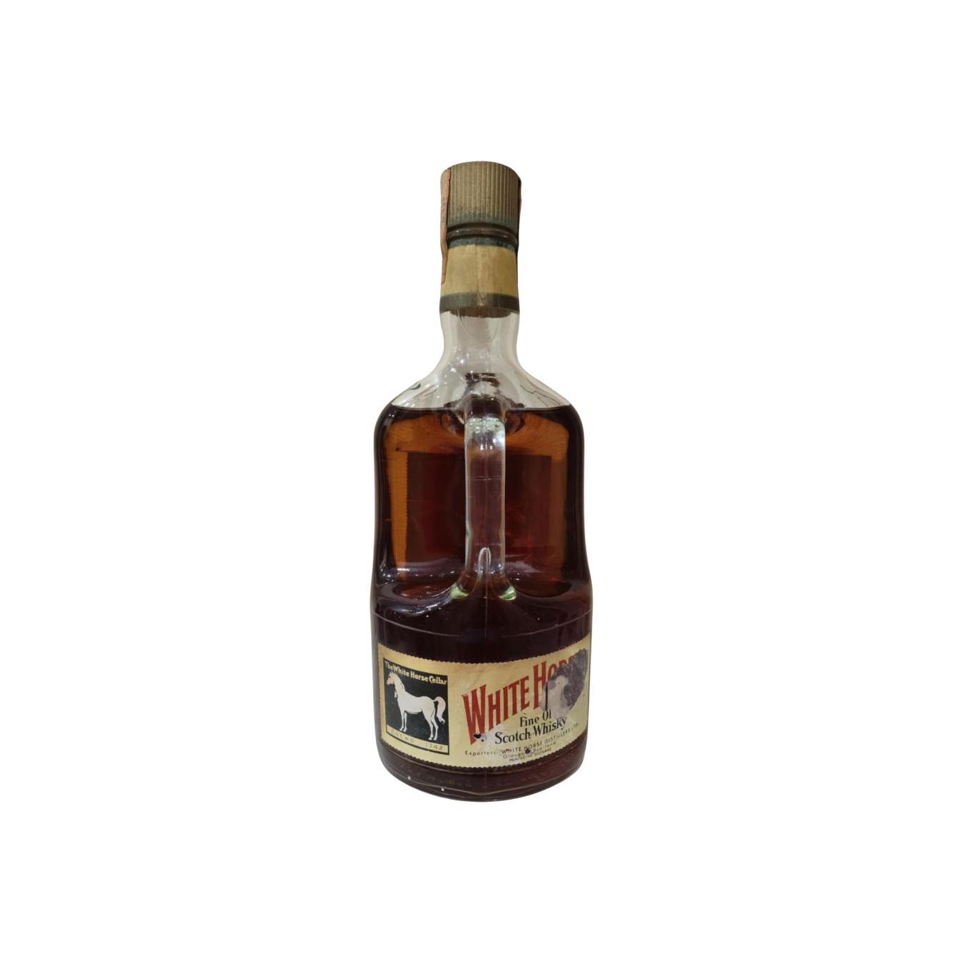 White Horse Fine Old Scotch Whisky 2