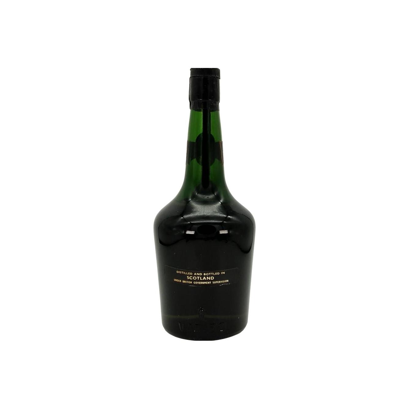 VAT 69 Finest Scotch Whisky 2