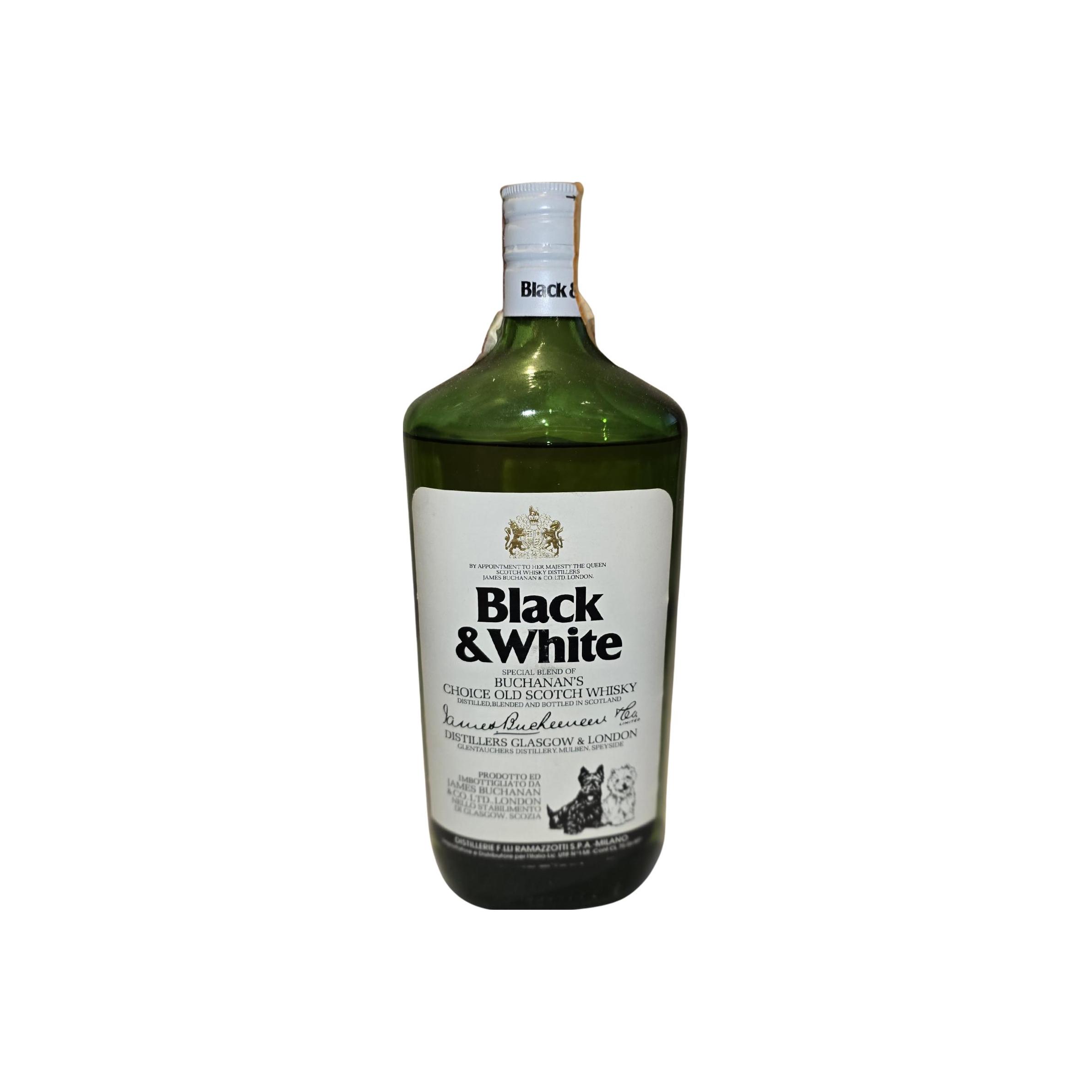 Black & White Buchanan's choice old scotch whisky