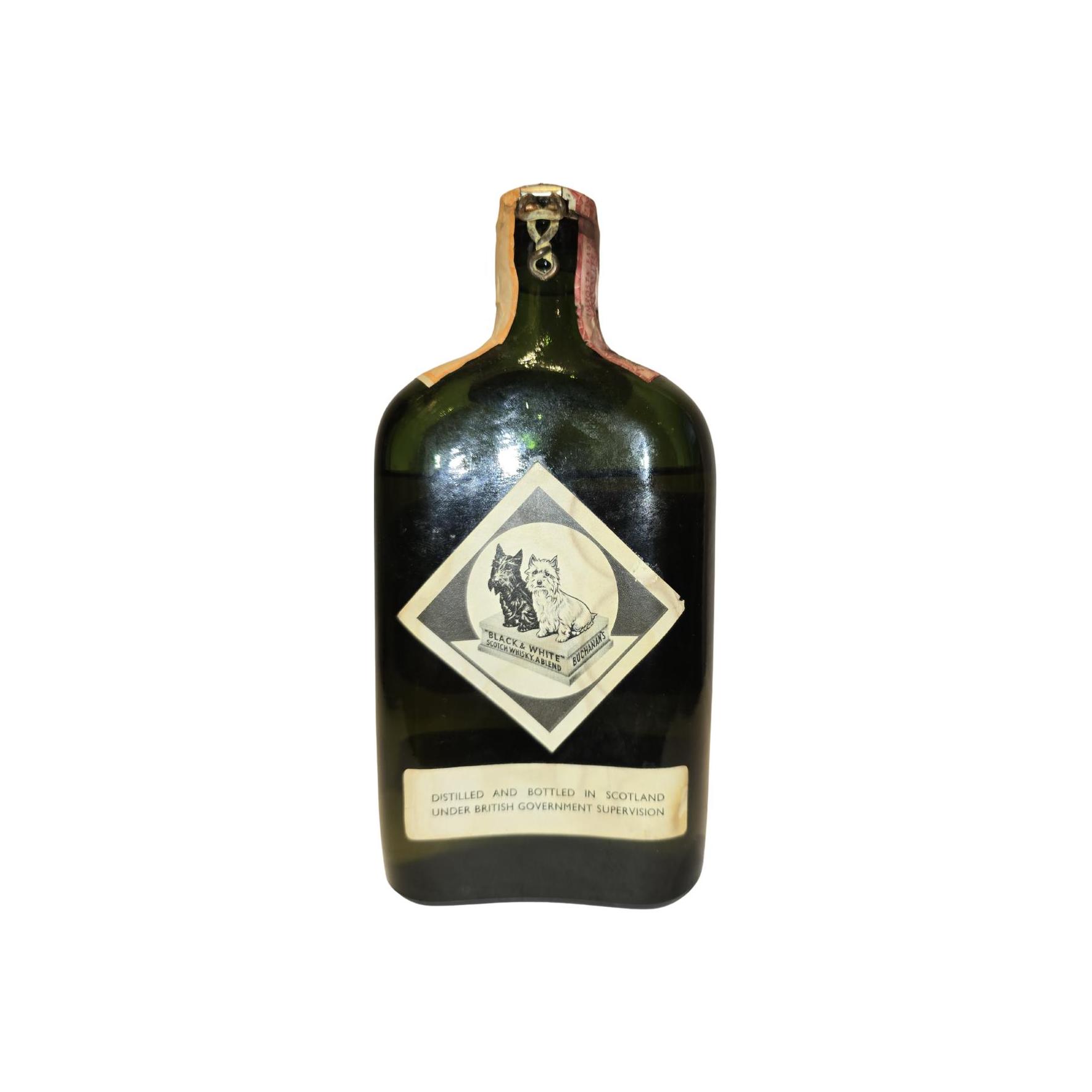 Black & White Special Blend of Buchanan's Choice Old Scotch Whisky