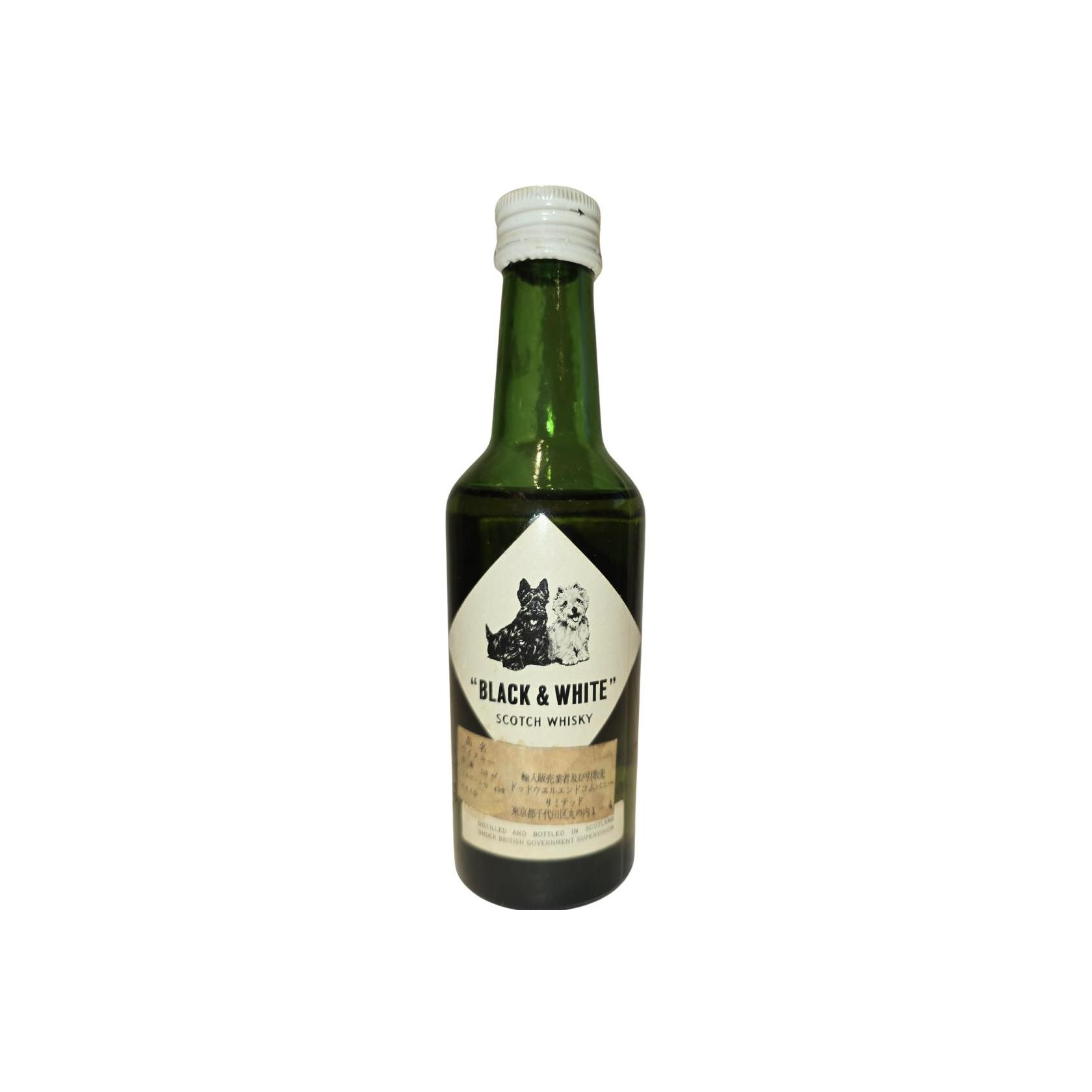 Black & White Special Blend of Buchanan's Choice Old Scotch Whisky