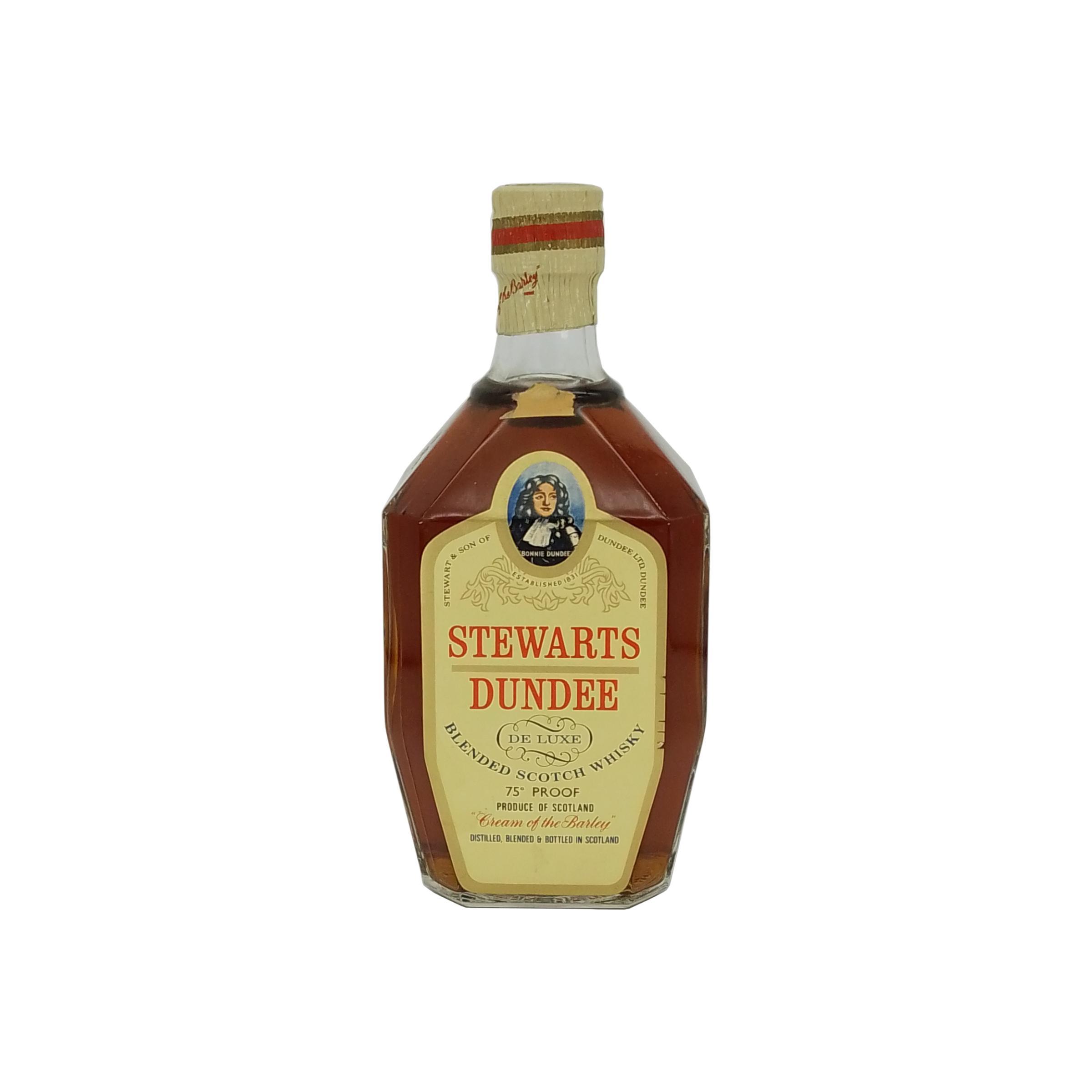Stewarts Dundee De Luxe Blended Scotch Whisky