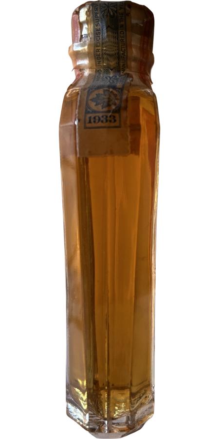 Seagram's 1933 3