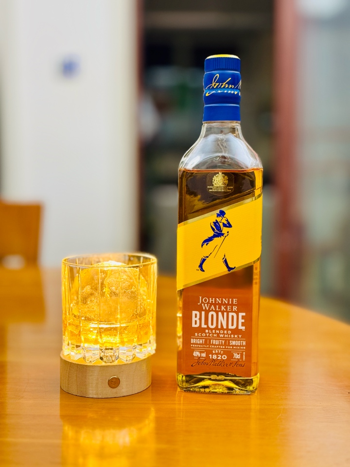 Johnnie Walker Blended Whisky
