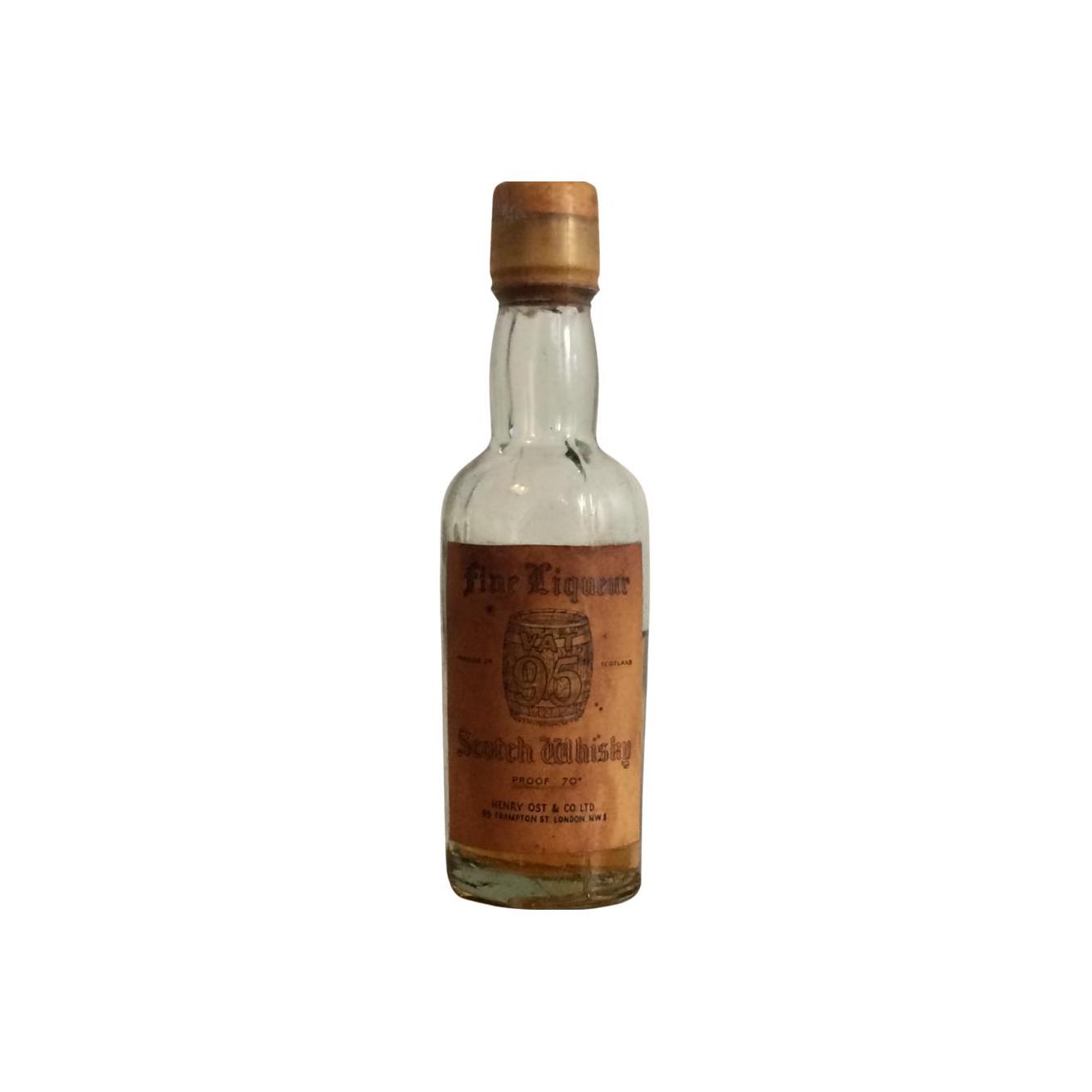 Vat 95 Fine Liqueur Scotch Whisky 2