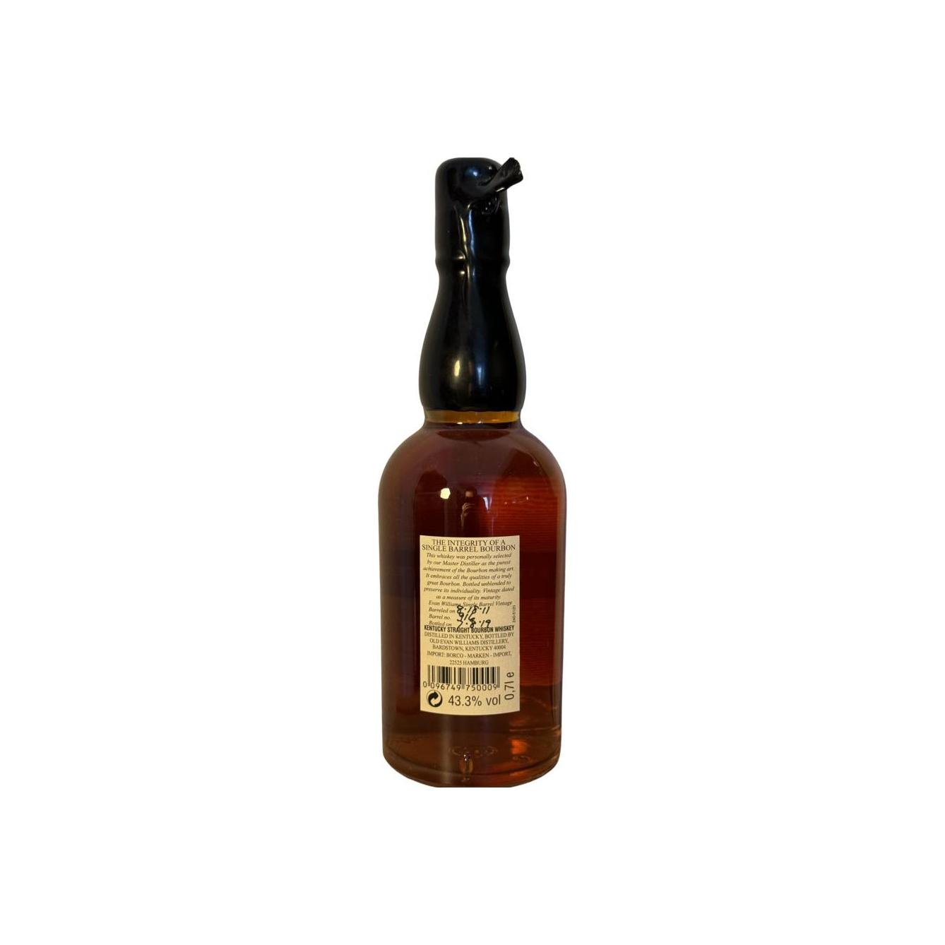 Evan Williams 2011 7 Years Bourbon Whisky 2