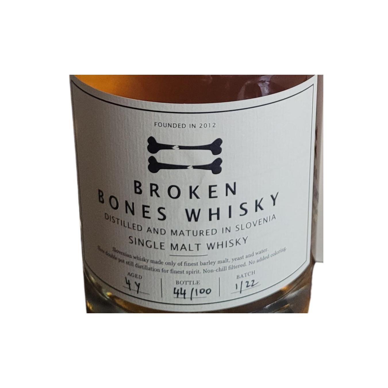 Broken Bones Whisky 04-year-old