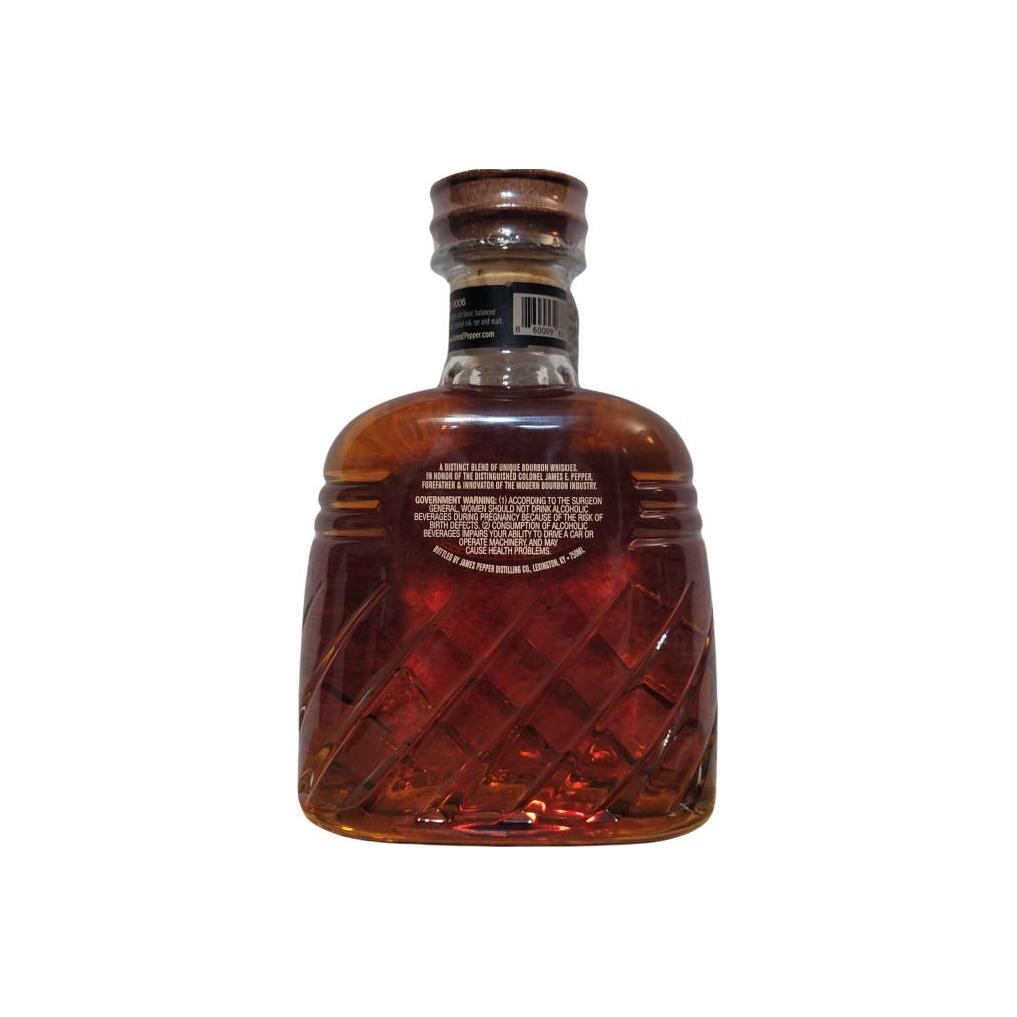 James E. Pepper Bourbon Whisky 2