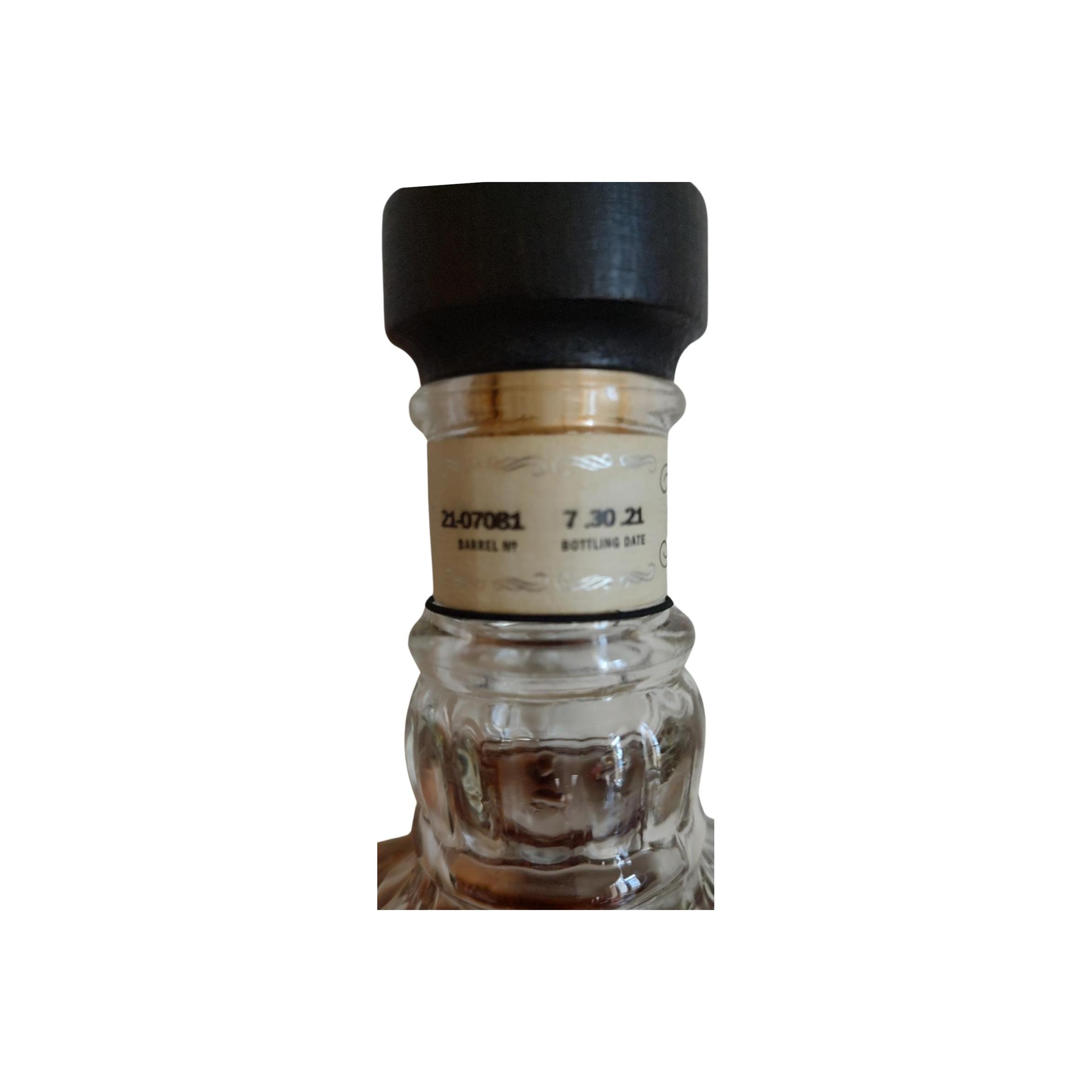 Jack Daniel's Tennessee Whisky  2