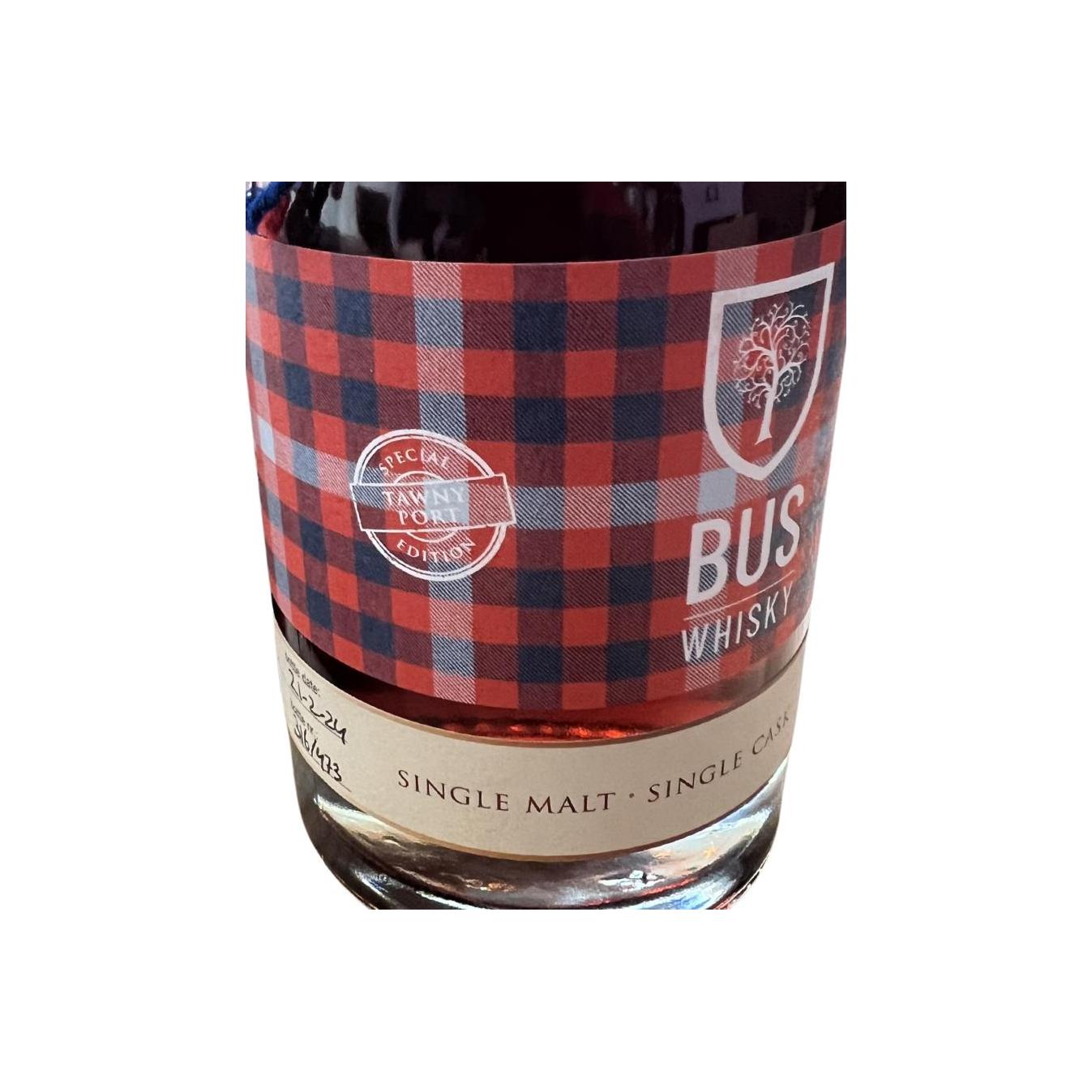 Bus Whisky 2020 2