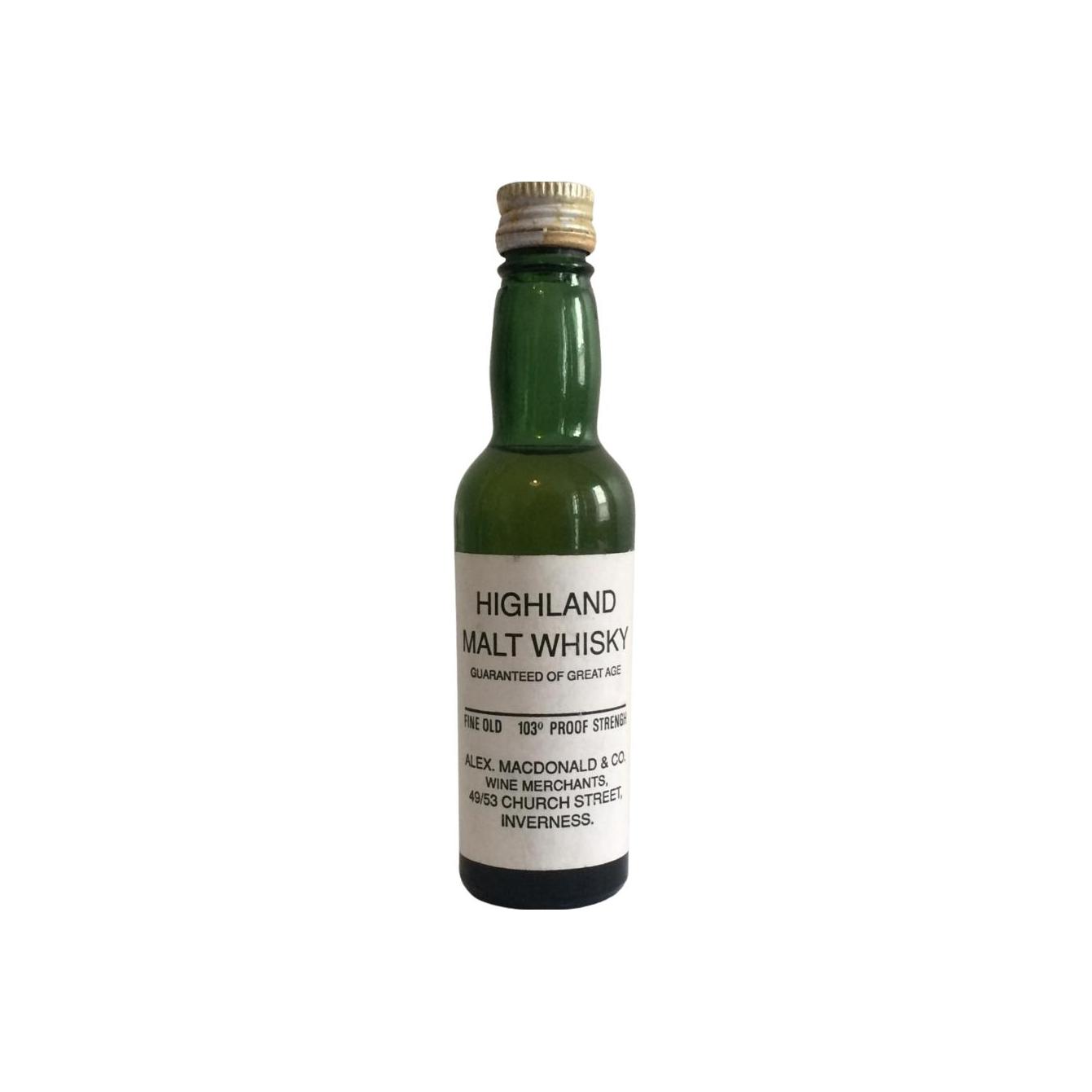 Highland Malt Whisky Fine Old AM&C 2
