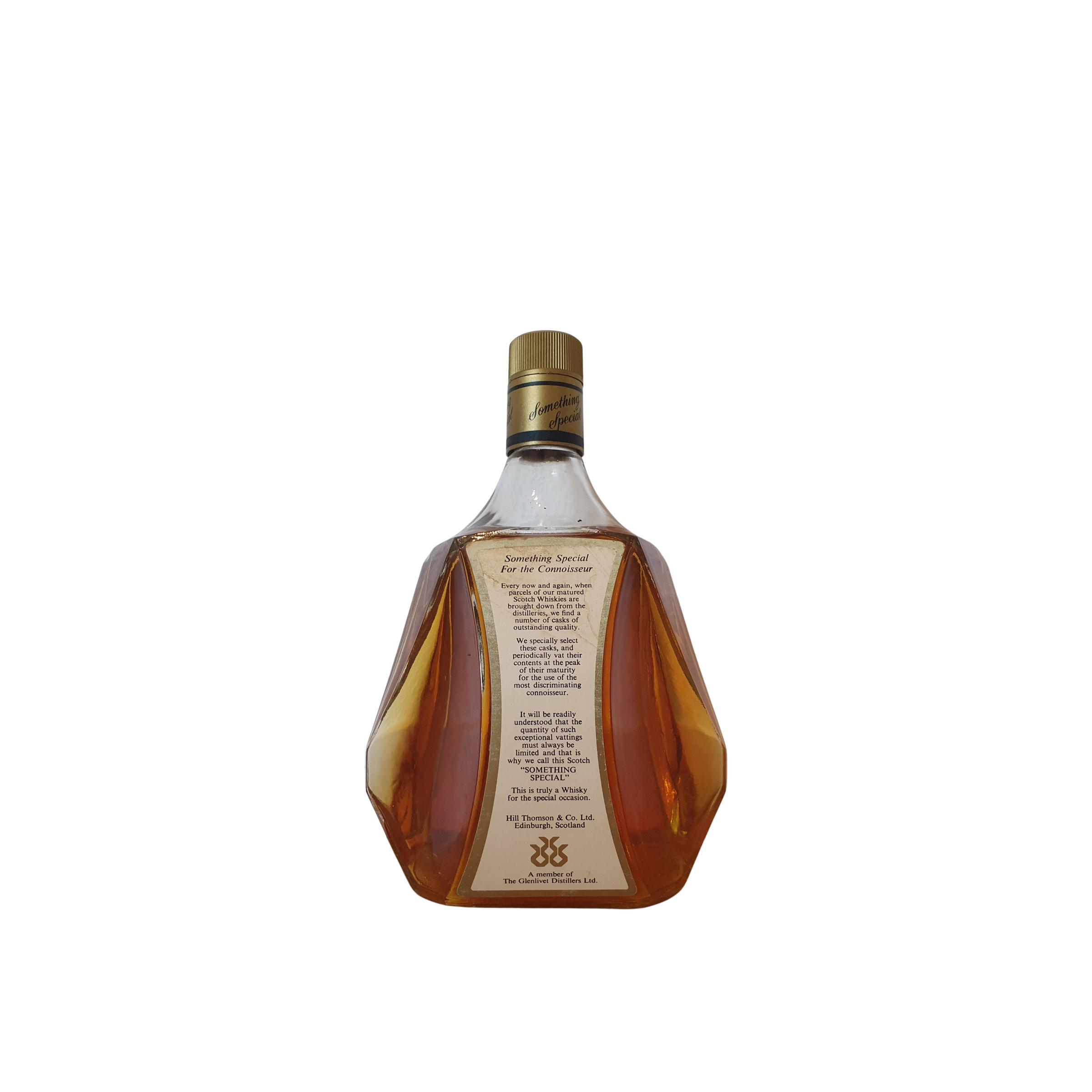 Something Special De Luxe Scotch Whisky 2