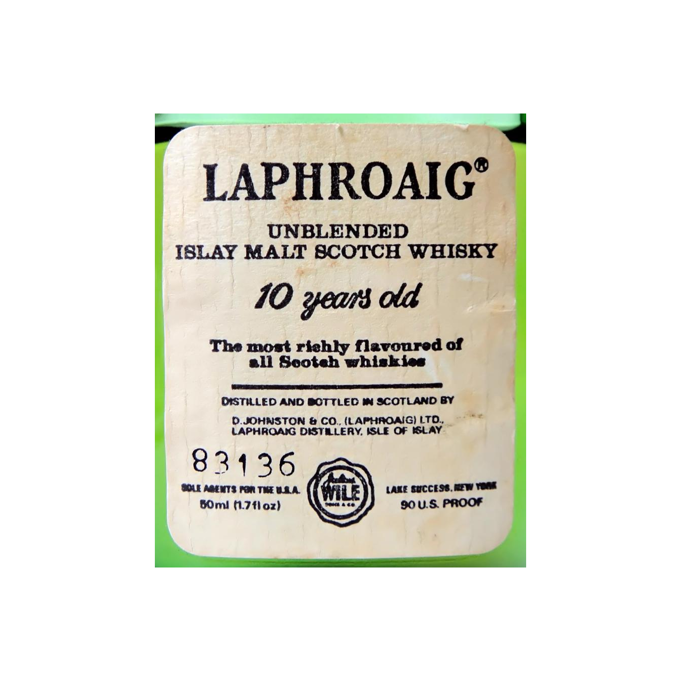 Laphroaig 10 Years Single Malt Whisky 3