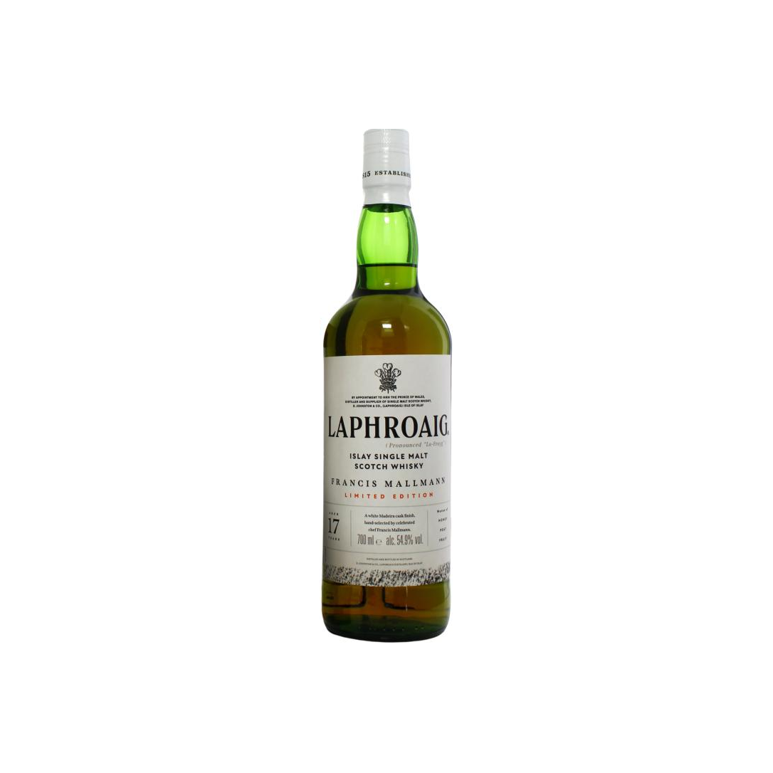 Laphroaig Single Cask 17 Years Single Malt Whisky 3