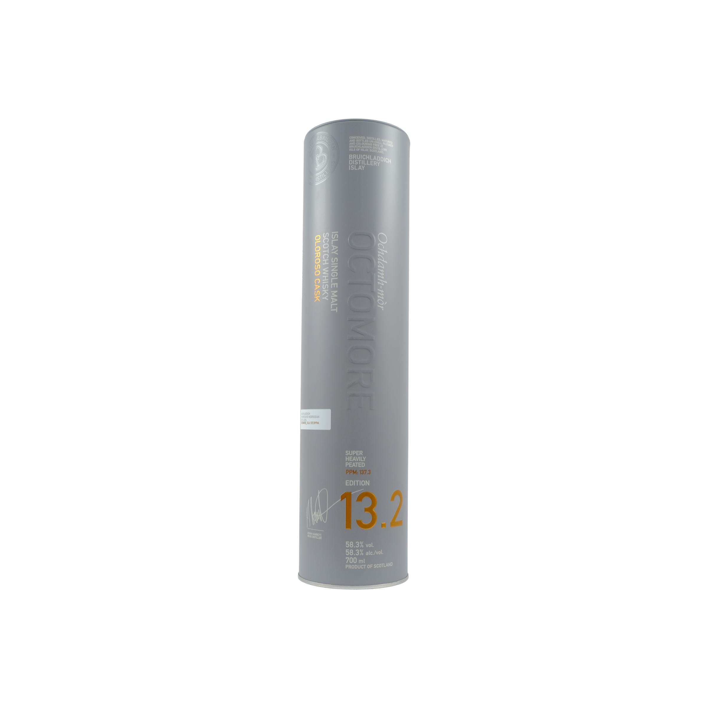 Octomore 5 Years Single Malt Whisky 3