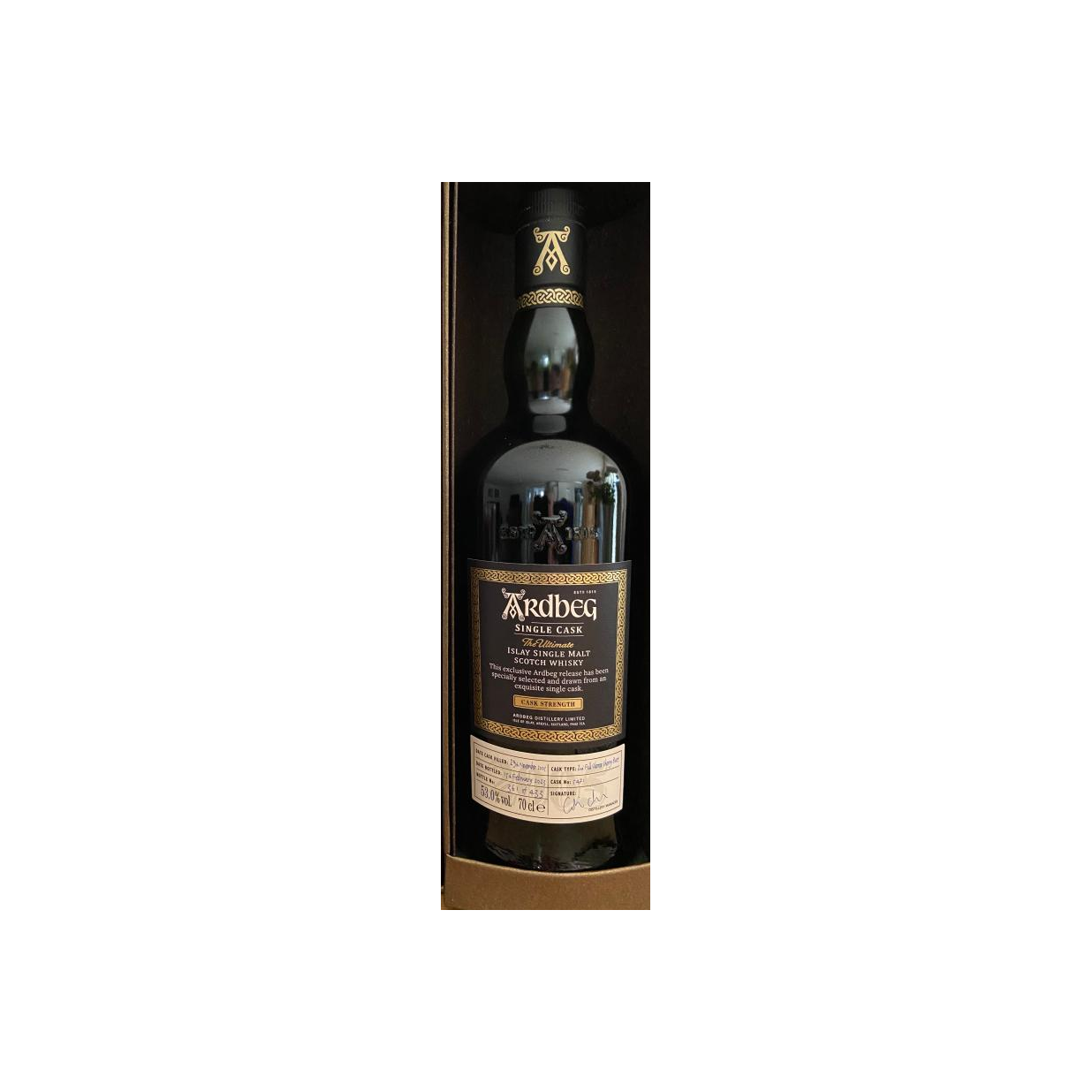 Ardbeg 2005 17 Years Single Malt Whisky 3